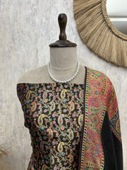 Luxurious silk unstitched suit