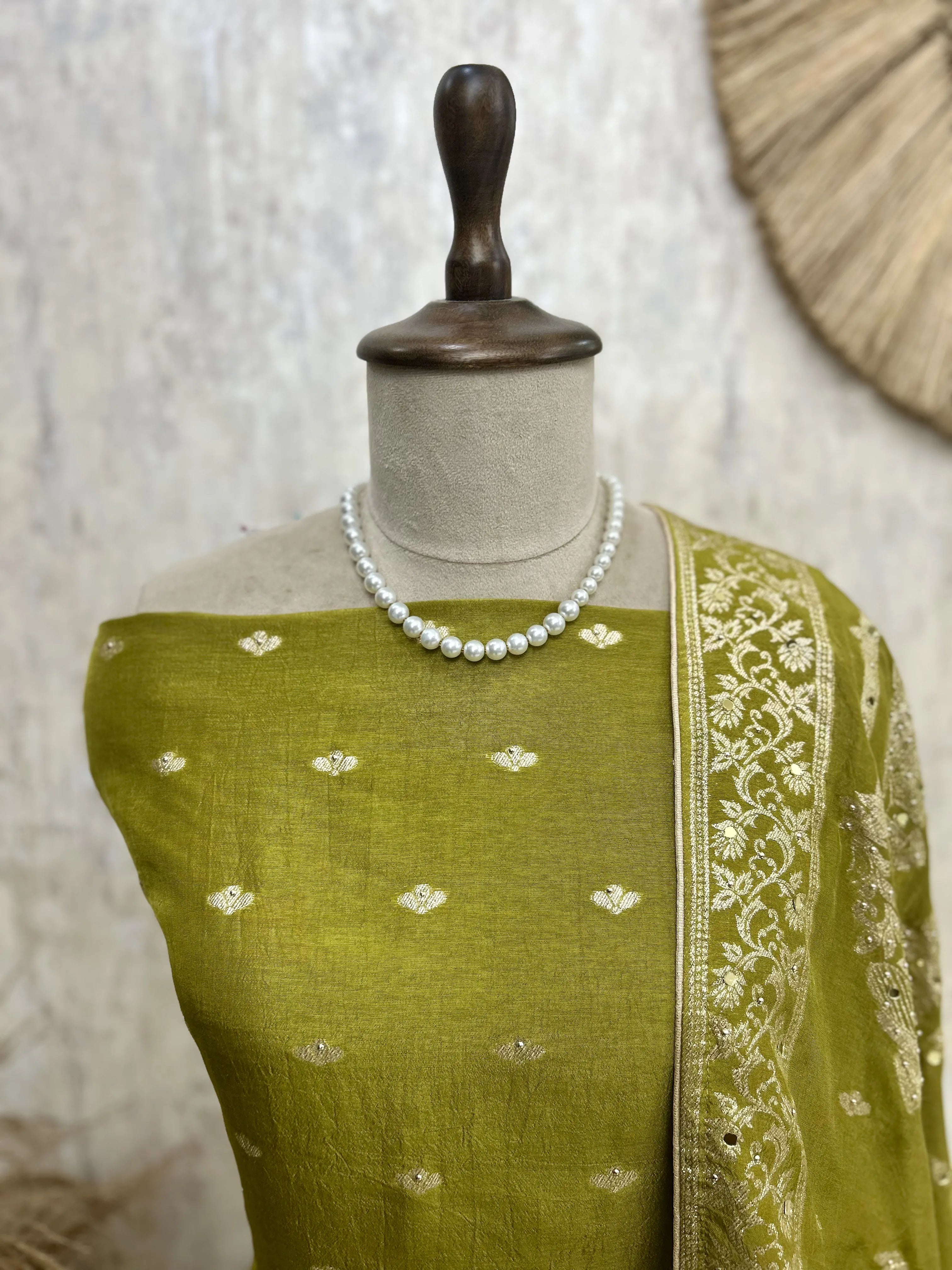 Karwa Chauth Special Dola Silk Unstitched Suit Set