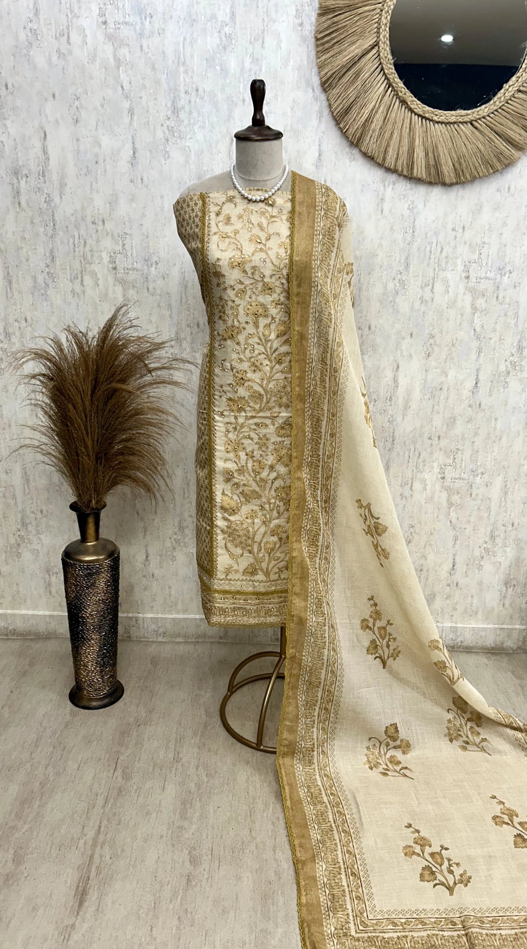 Tissue Linen Unstitched Suit Set With Tissue Linen Dupatta