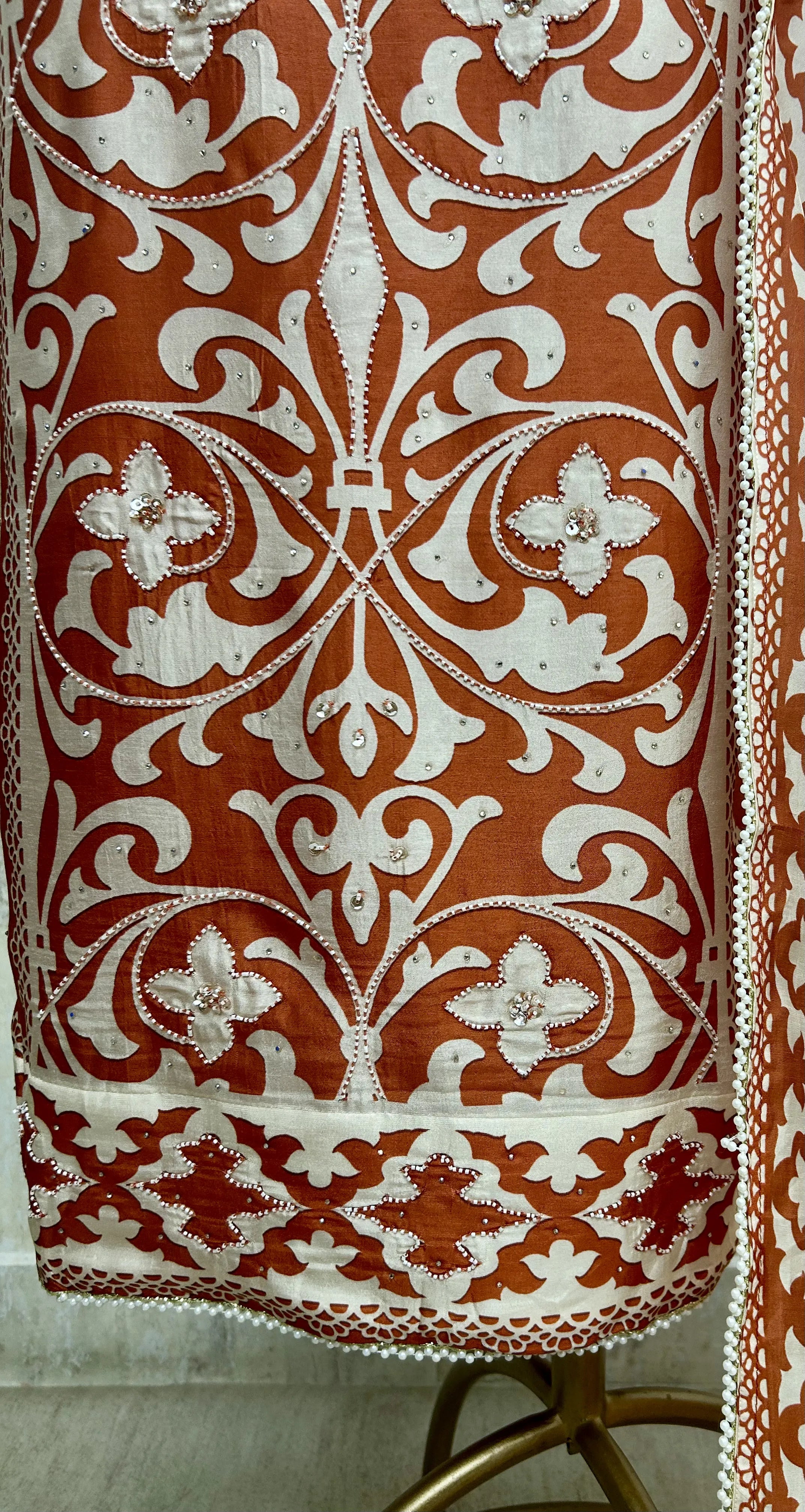 Printed Muslin Unstitched Suit Set With Detailing Of Pearl Work