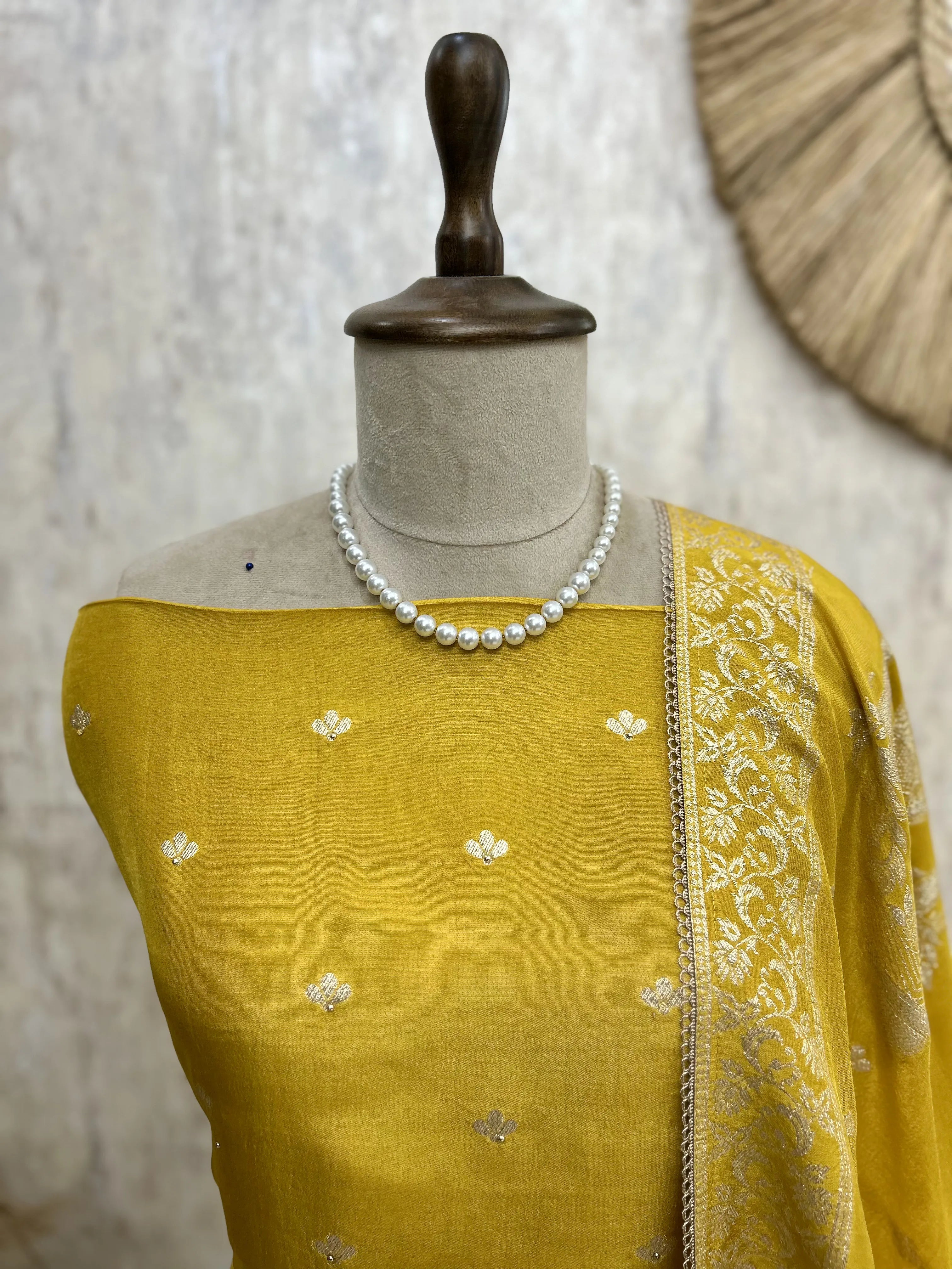 Karwa Chauth Special Dola Silk Unstitched Suit Set