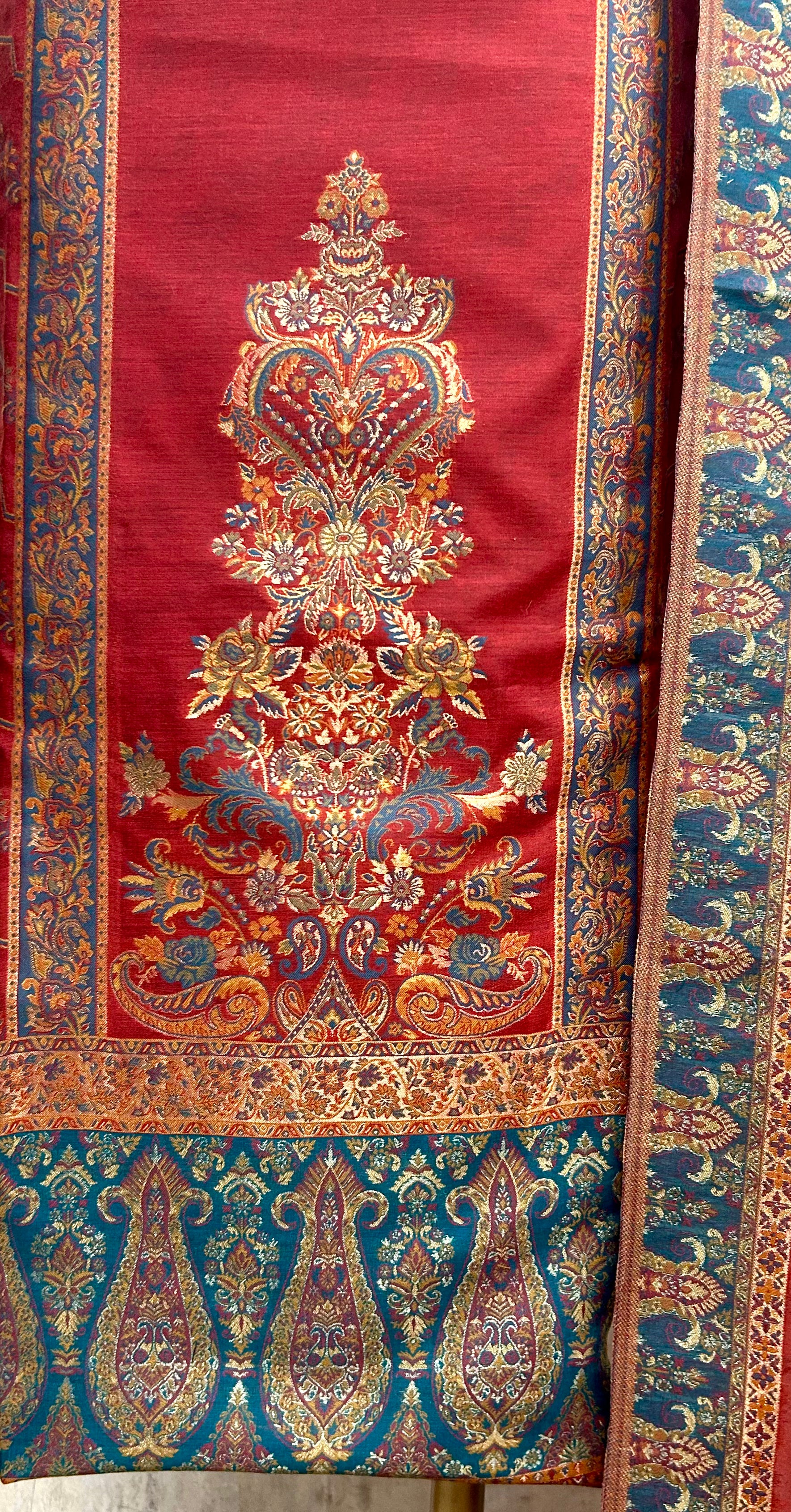 Cotton Silk Unstitched Suit Set Featuring Cotton Silk Dupatta