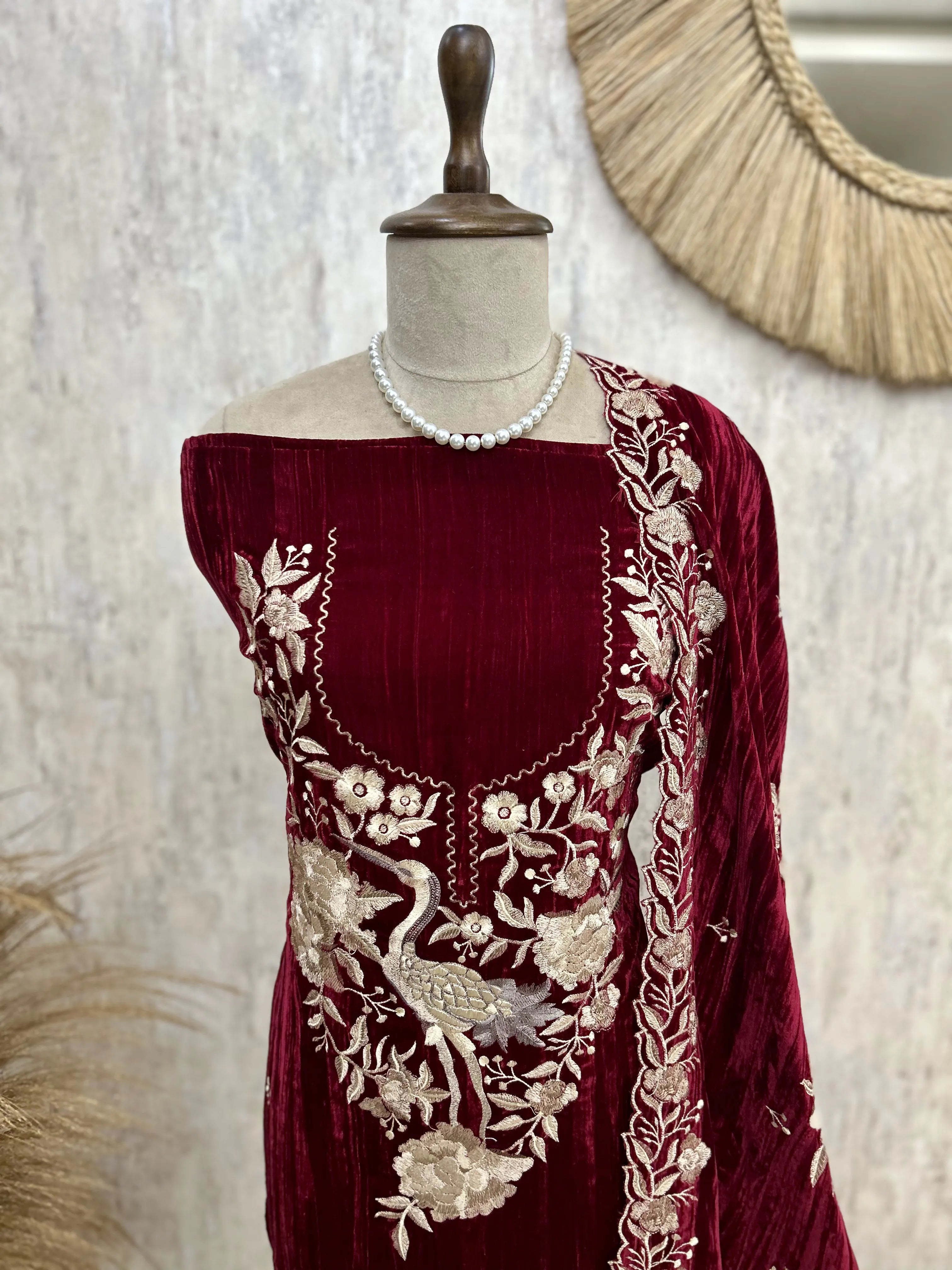 Velvet Unstitched Suit Set Featuring Thread Work