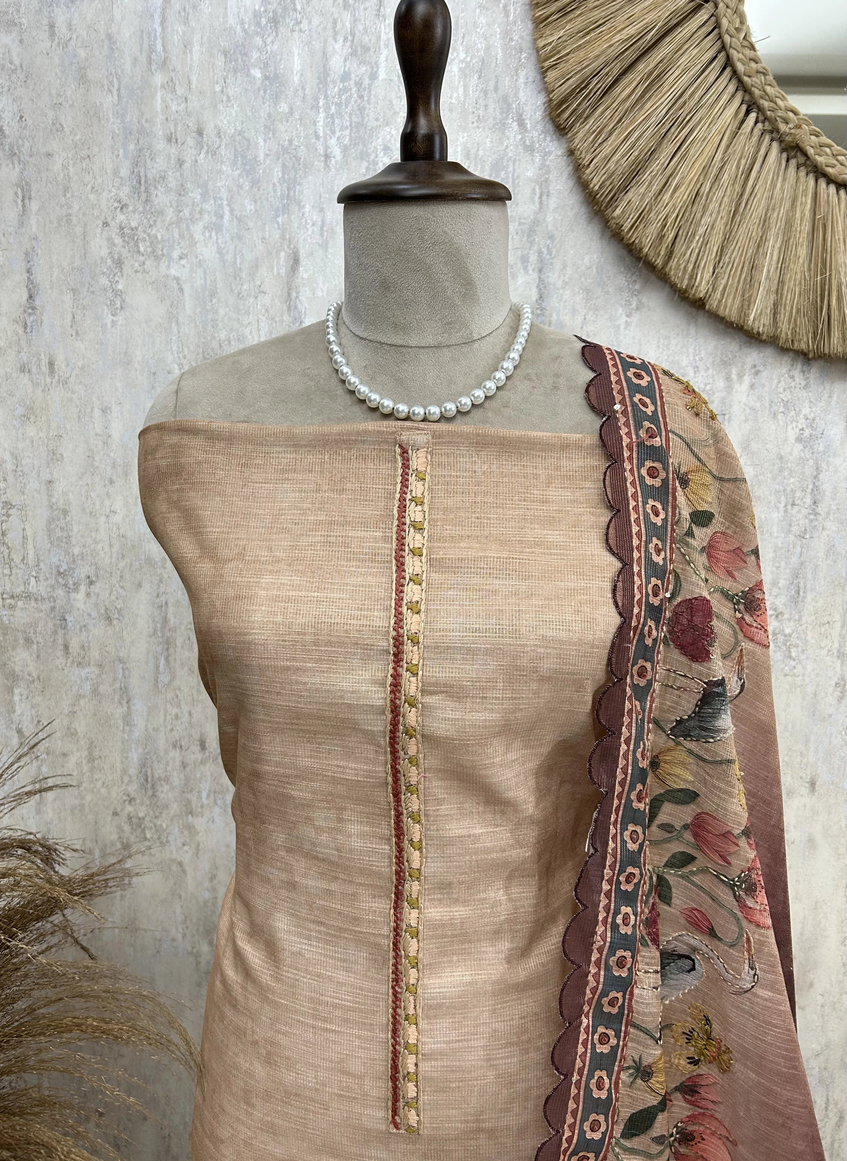 Kantha Work Flamingo Print Jamdani Linen Unstitched Suit Set