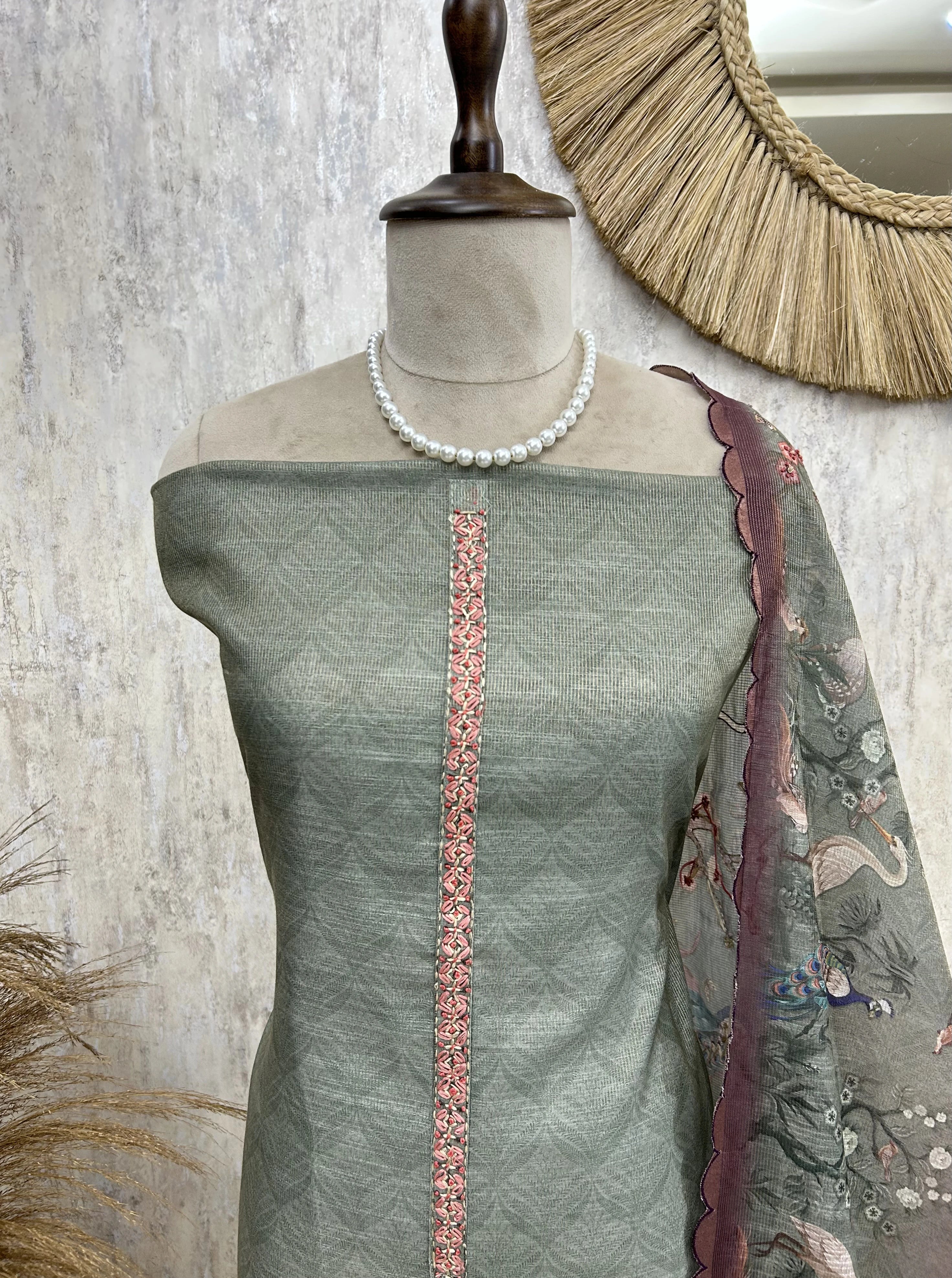 Kantha Work Flamingo Print Jamdani Linen Unstitched Suit Set