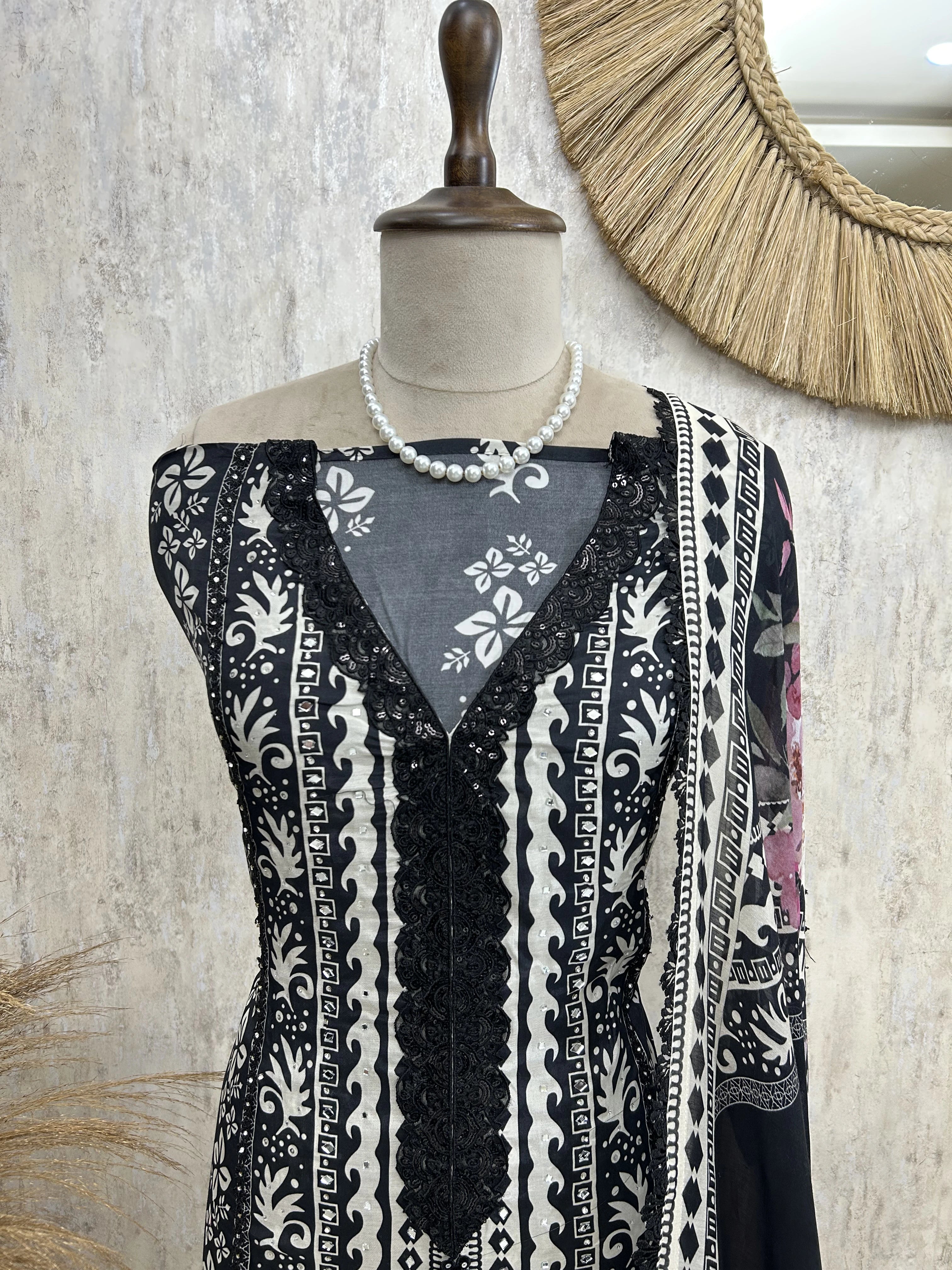 Digital Print Muslin Unstitched Suit Set