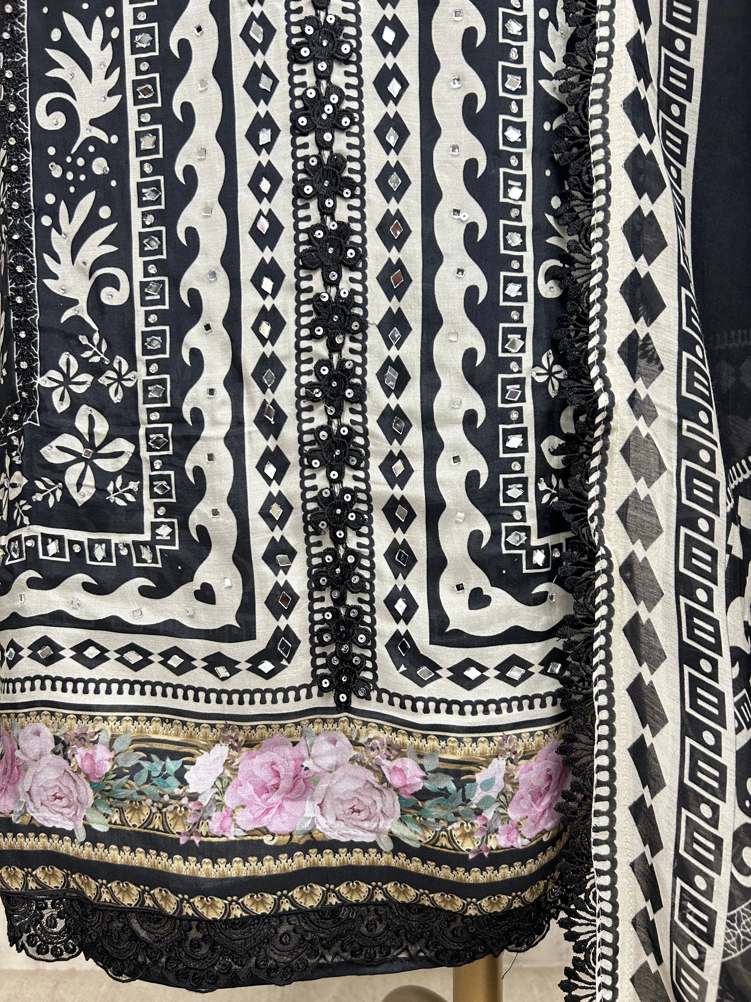 Digital Print Muslin Unstitched Suit Set