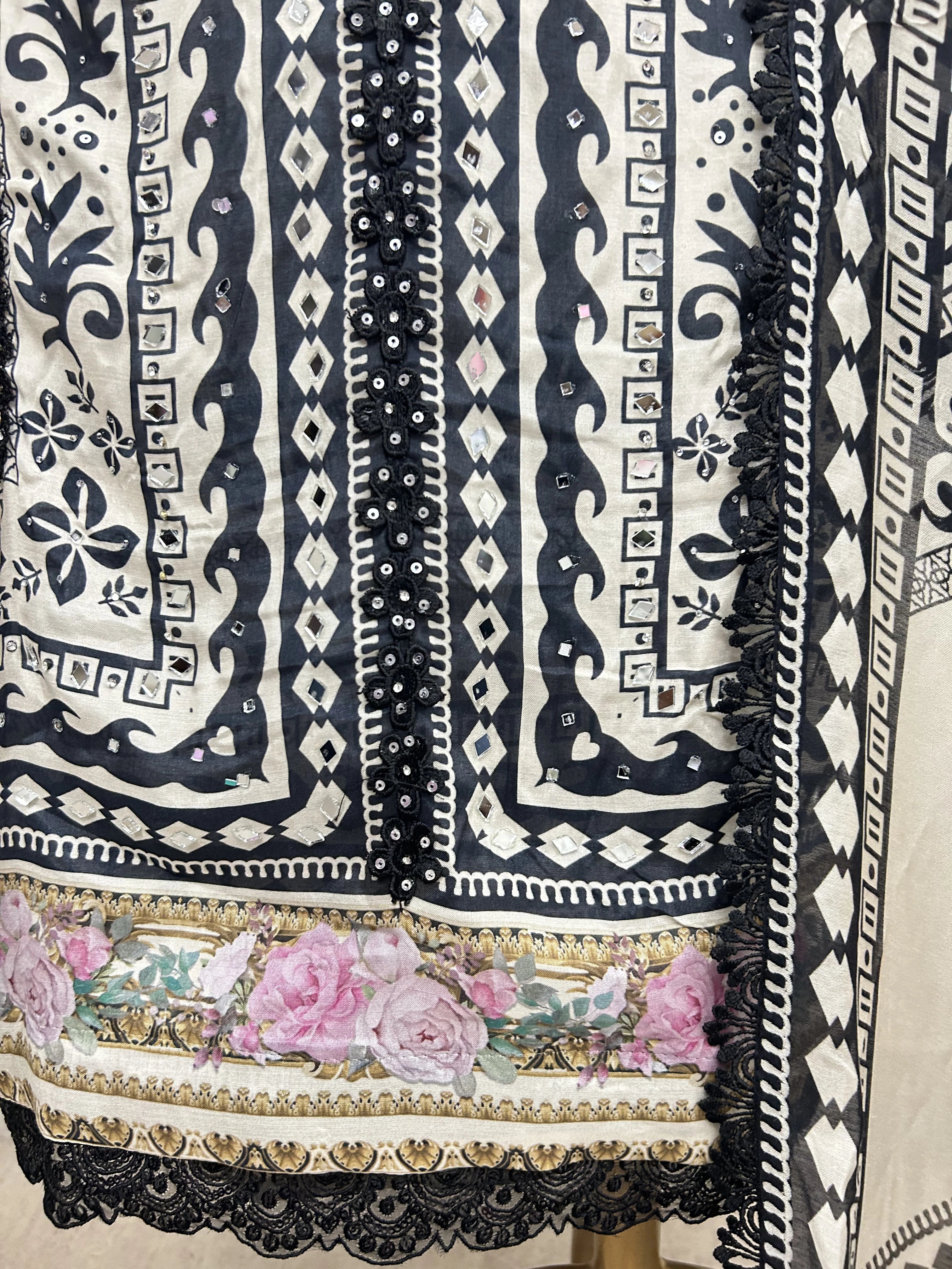 Digital Print Muslin Unstitched Suit Set