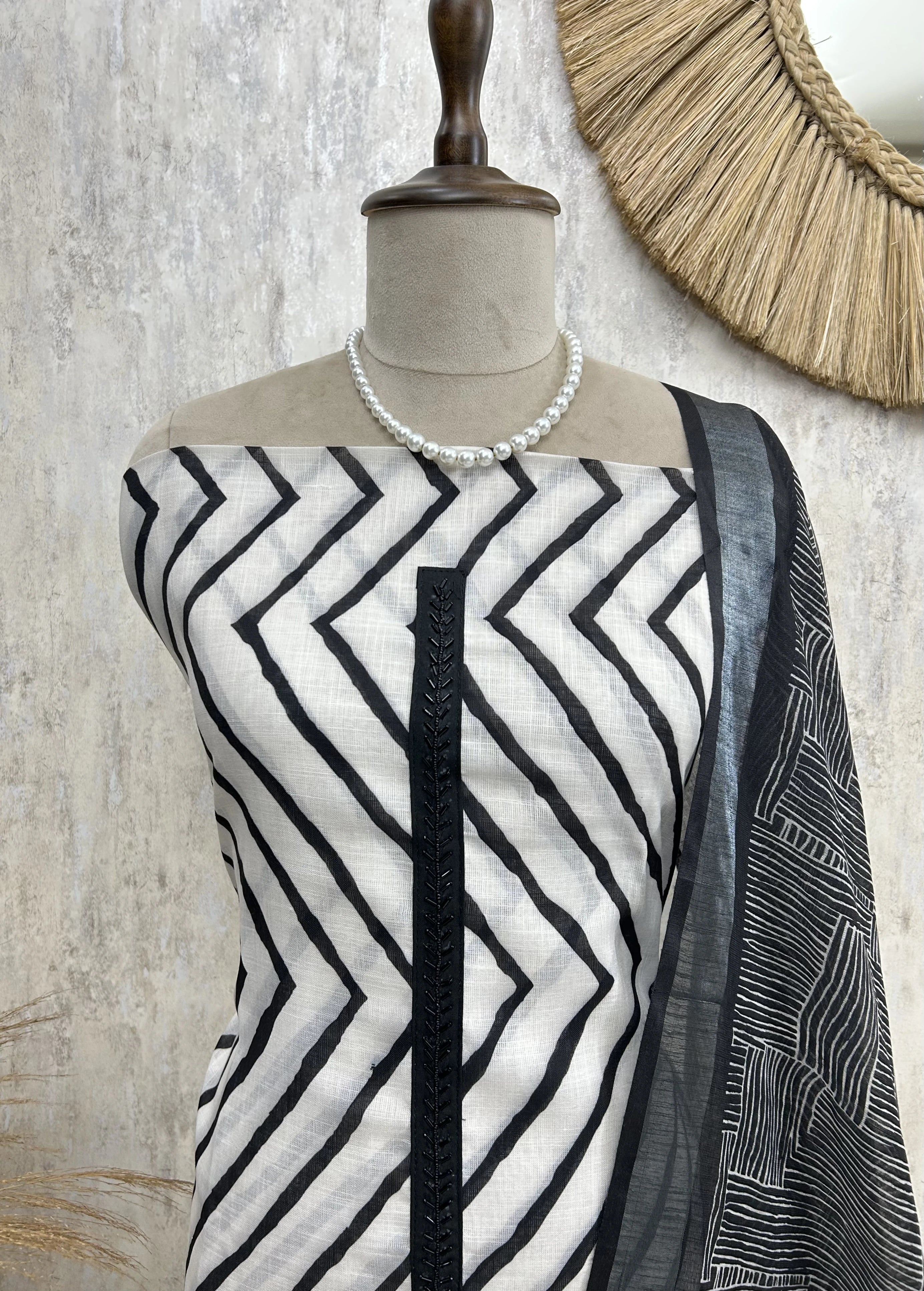 Printed Jamdani Linen Unstitched Suit Set