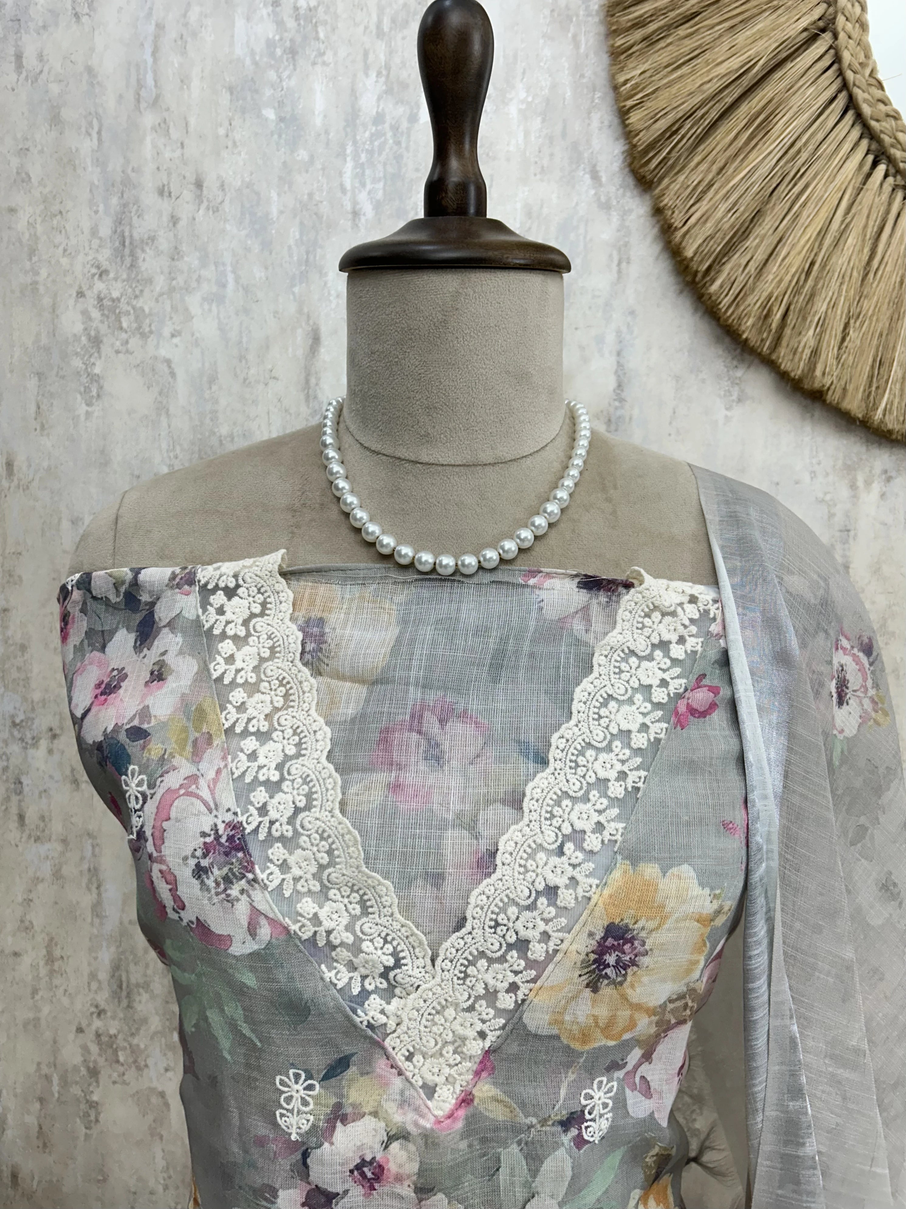 Petals Print Jamdani Linen Unstitched Suit Set