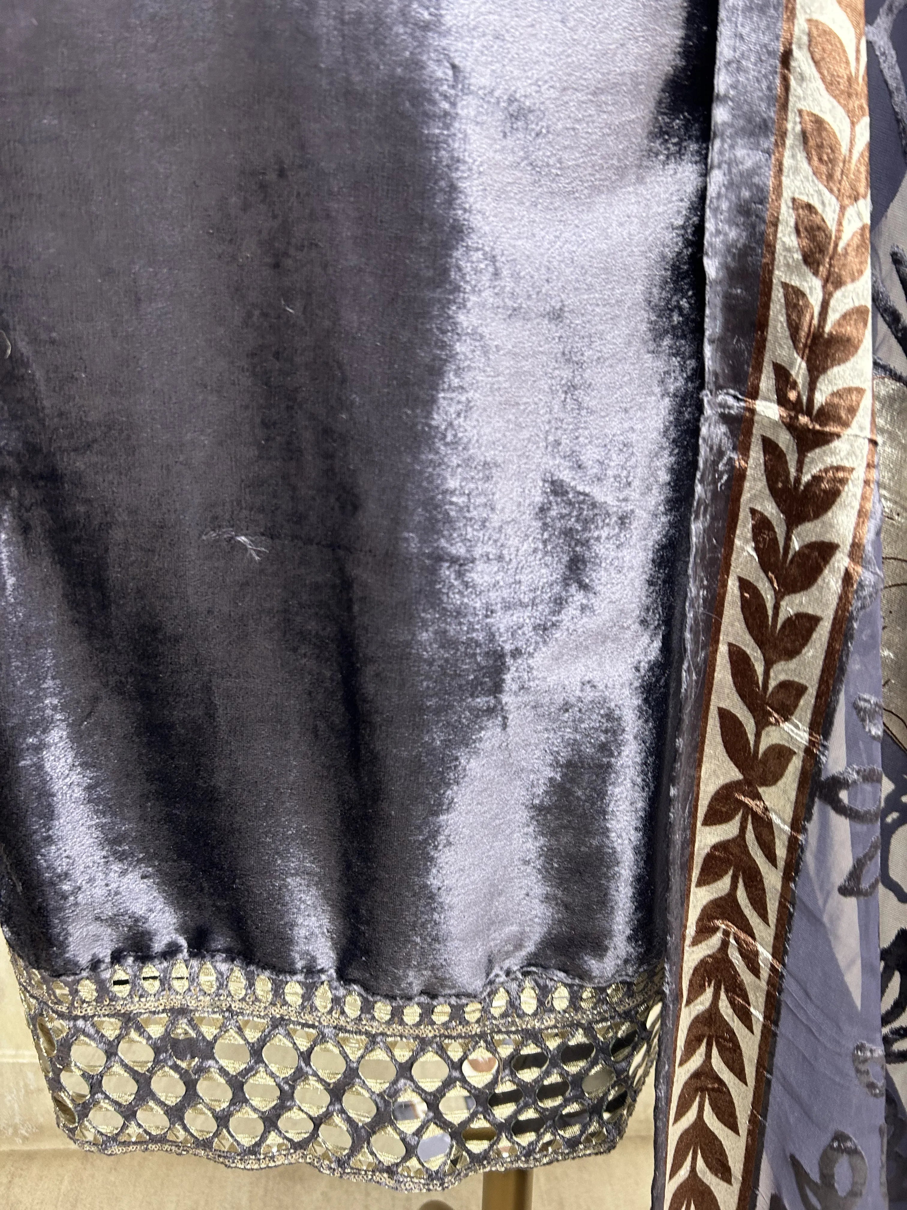 Velvet Unstitched Suit With Brasso Dupatta