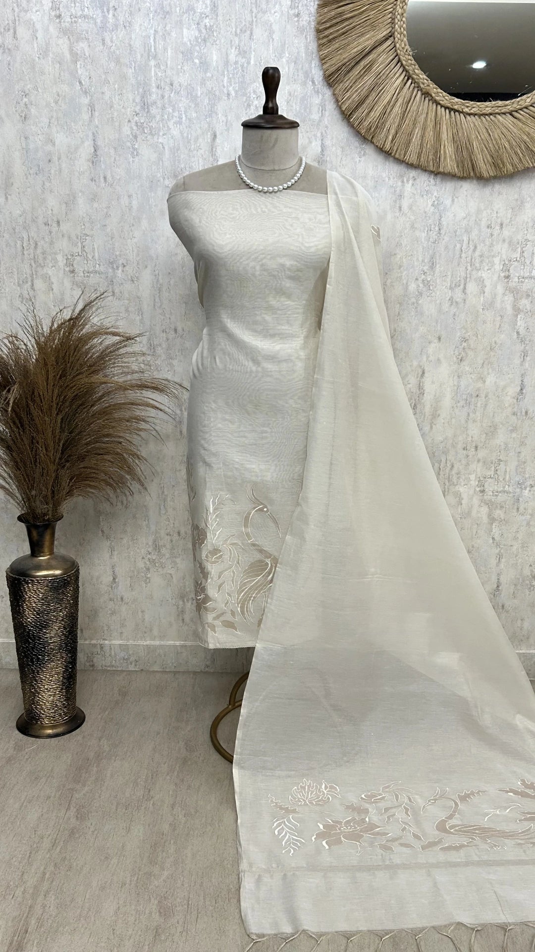 Applique Work Linen Tissue Unstitched Suit Set