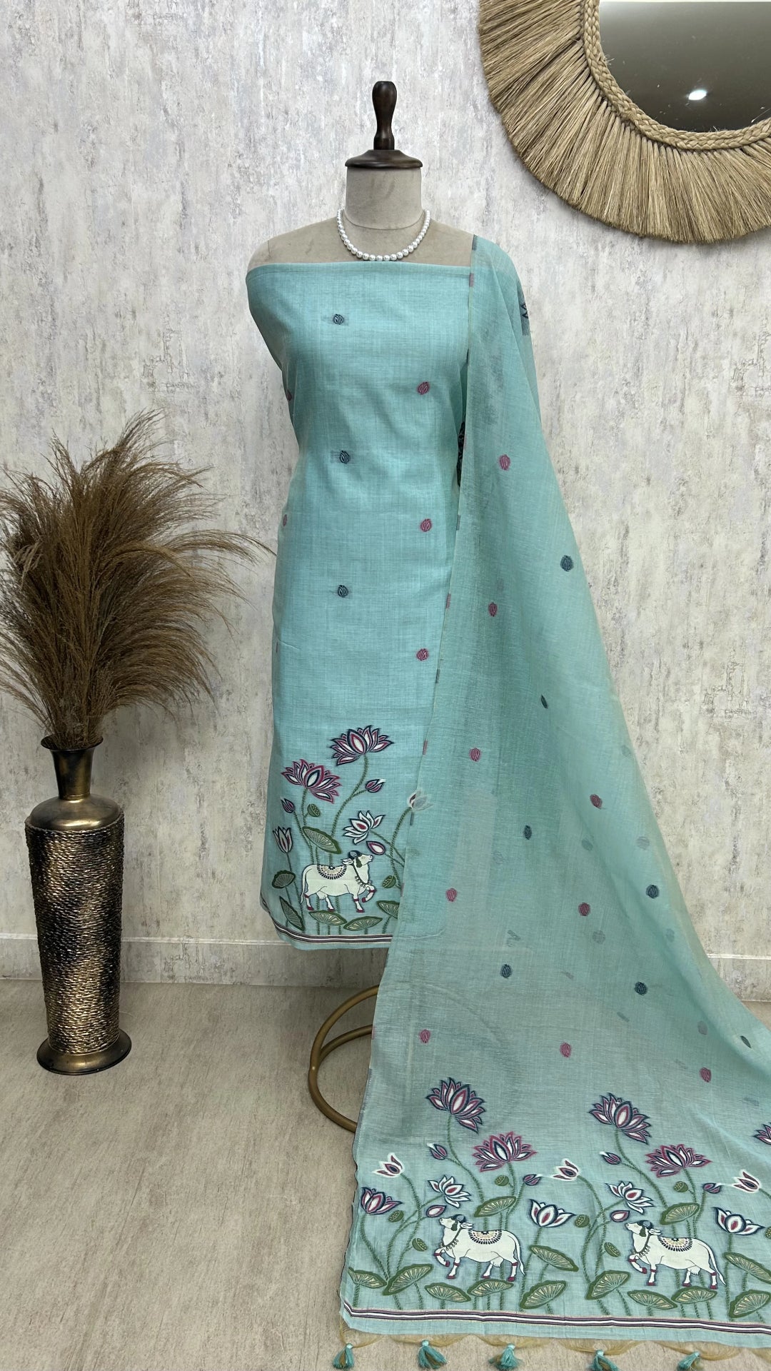 Pichwai Pattern Jamdani Linen Unstitched Suit Set