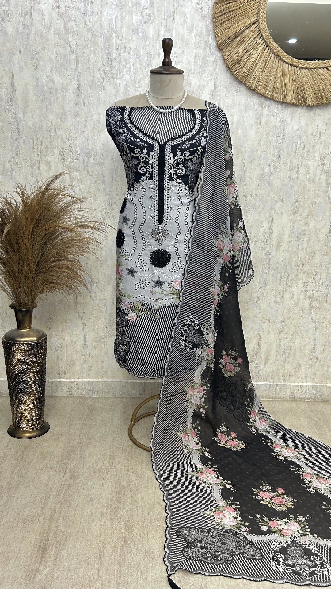 Embroidered Muslin Unstitched Suit Set