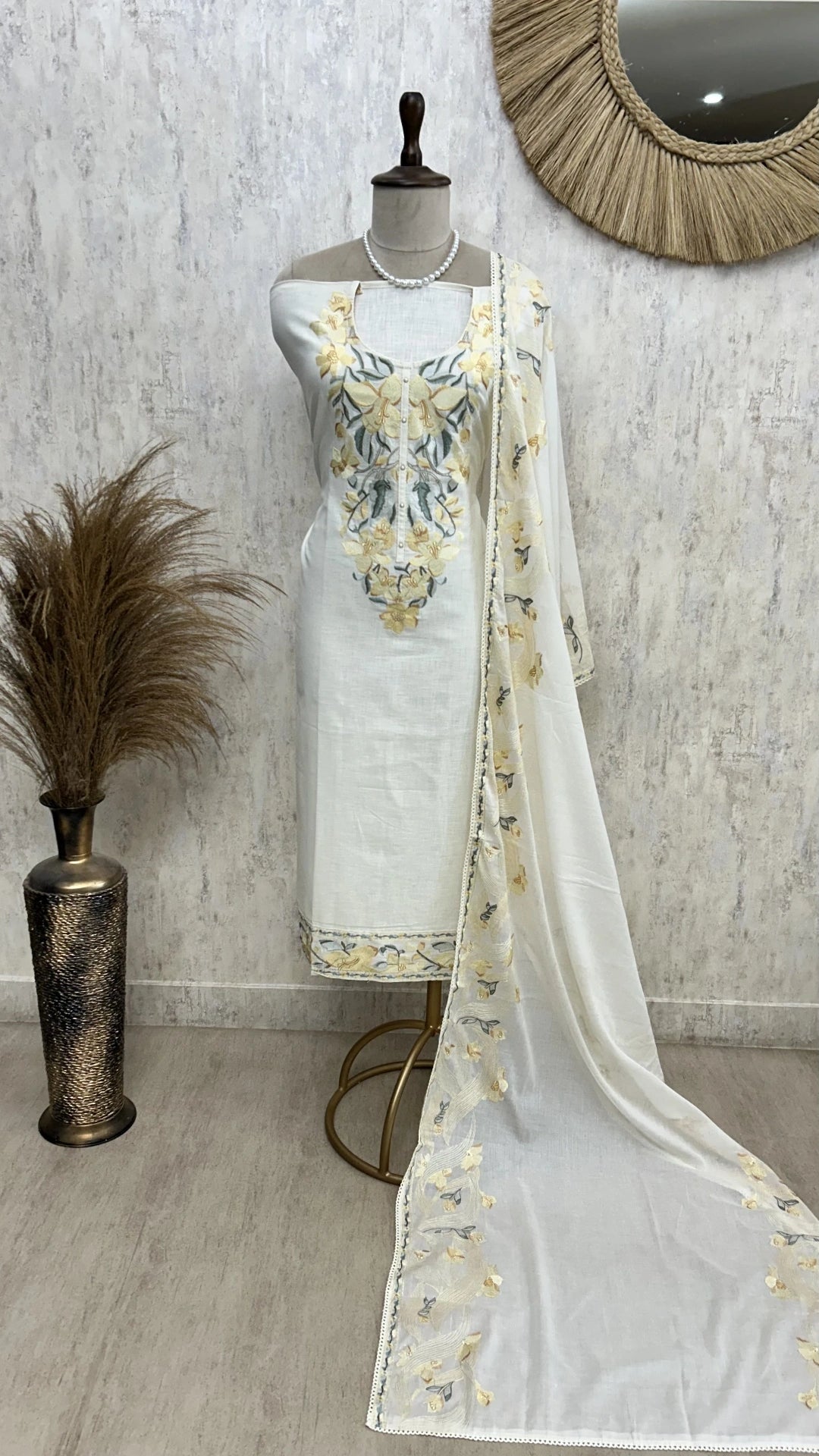 Breezy Linen Unstitched Suit Set With Thread Embroidery