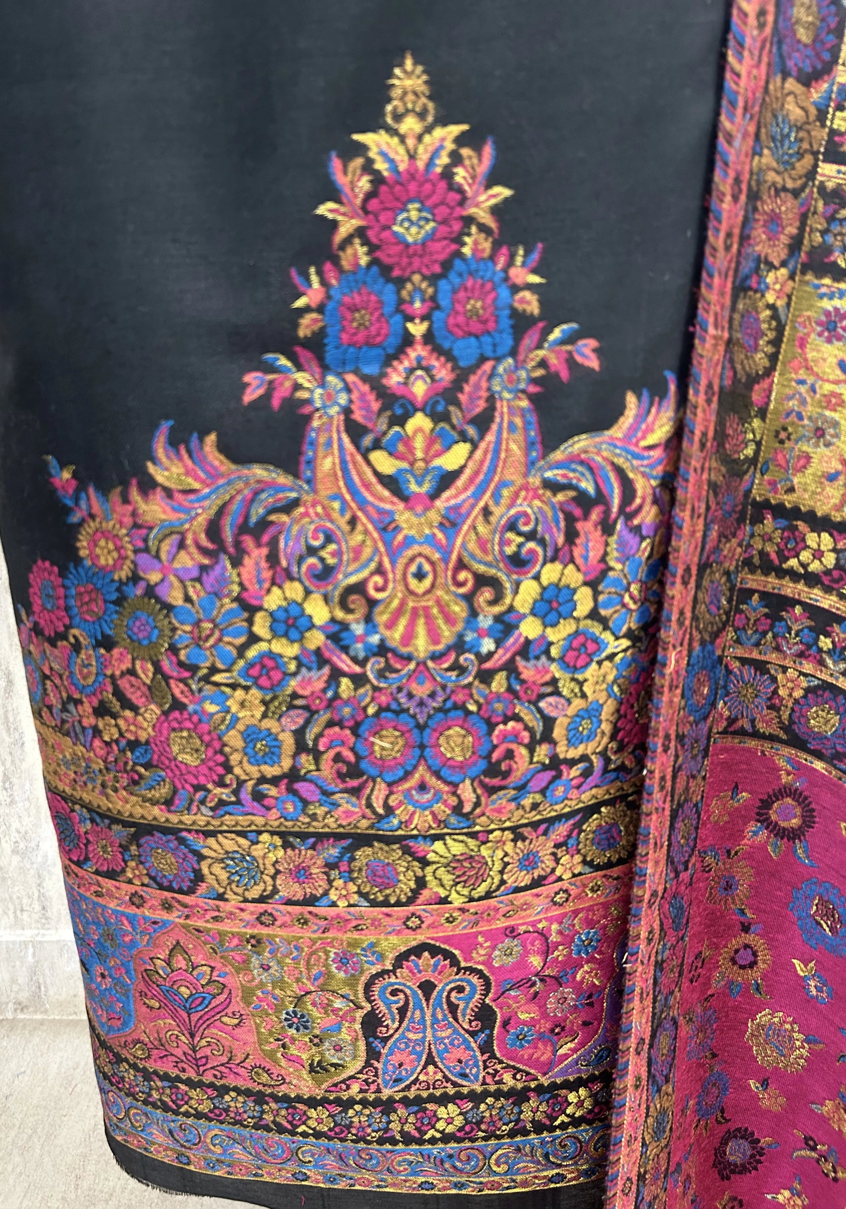 Kashmiri Kani Cotton Silk Unstitched Suit