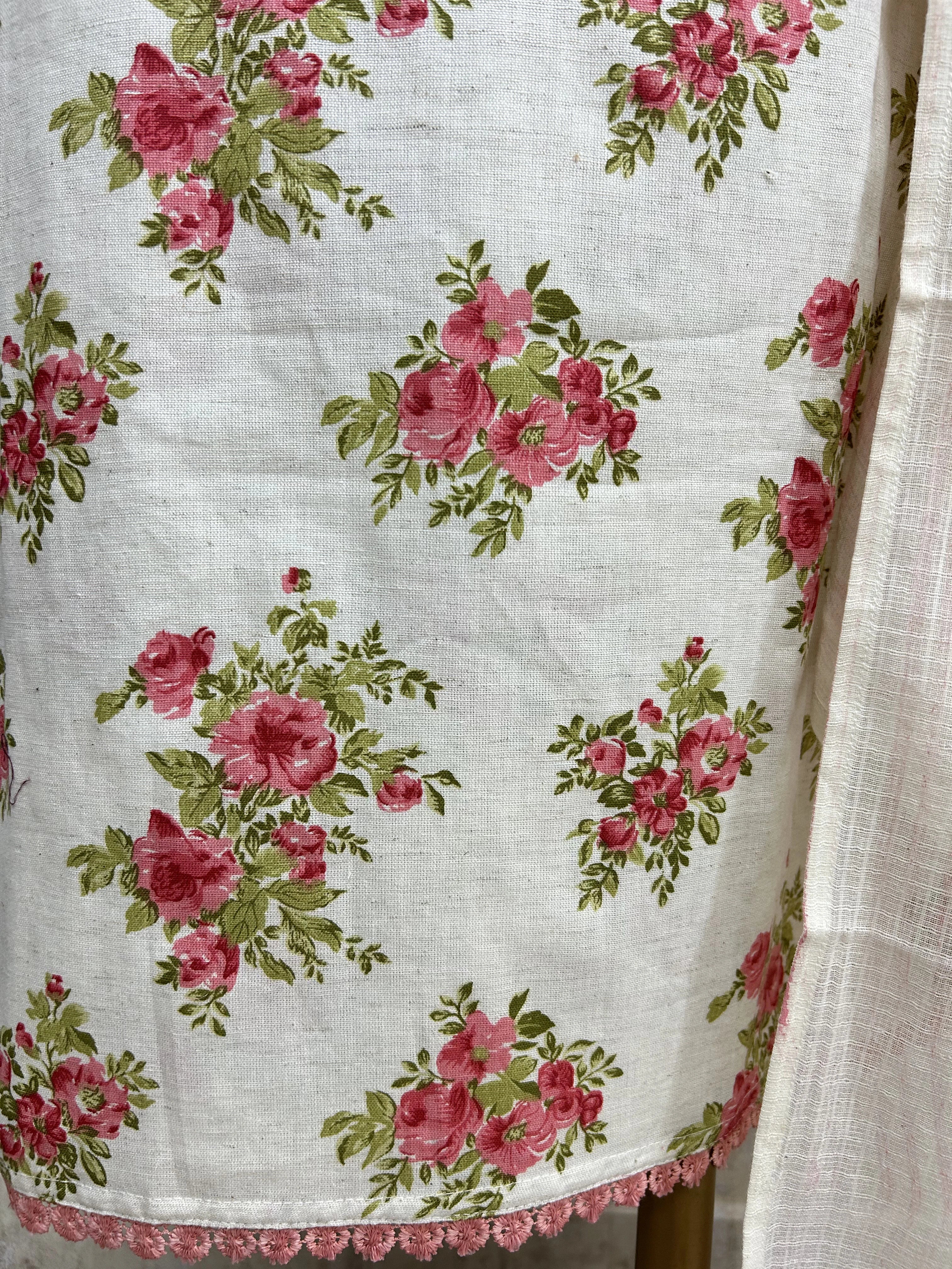 Linen Unstitched Suit Set With Lace Work