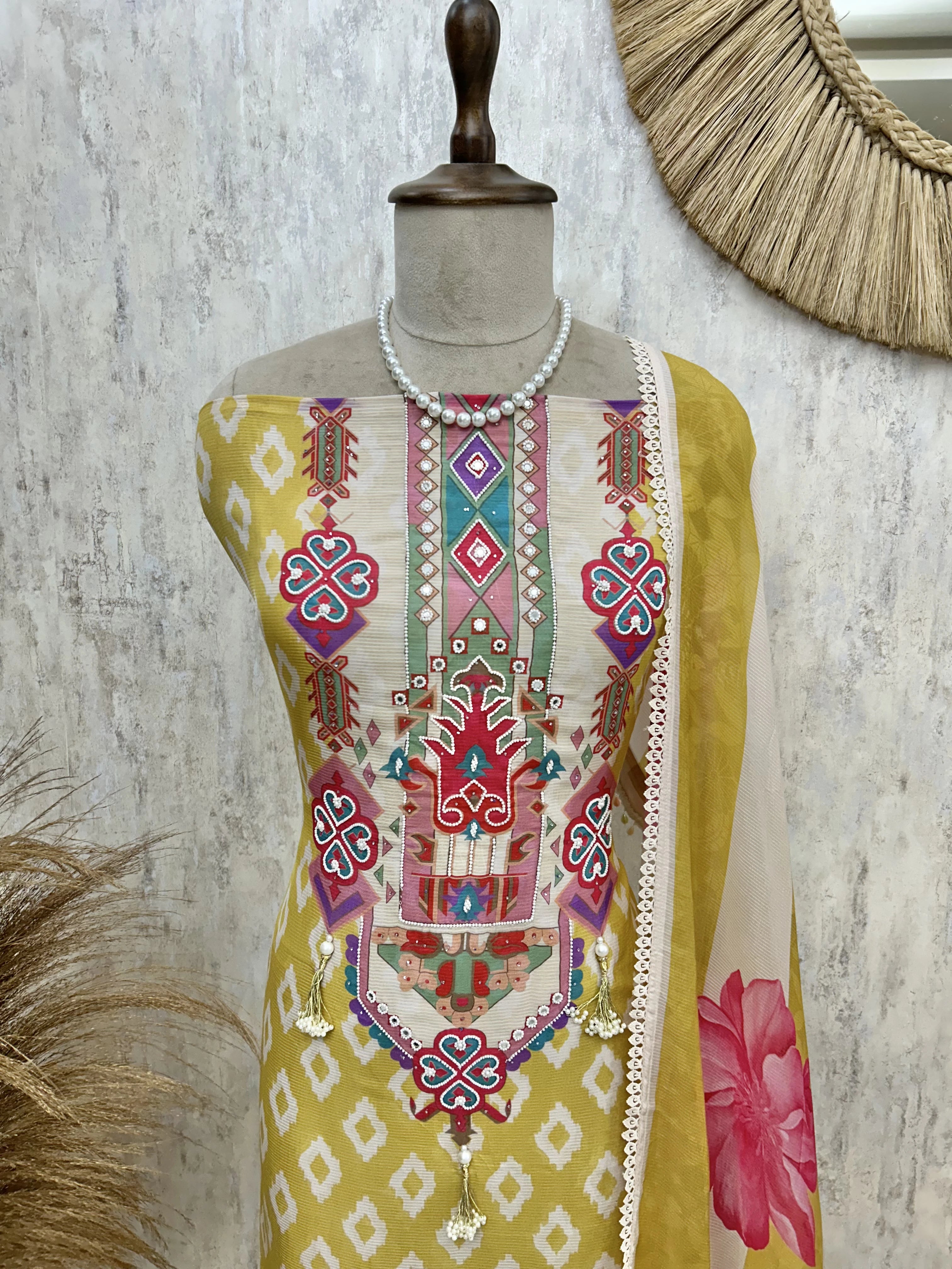 Printed Muslin Suit Set With Pearl Work