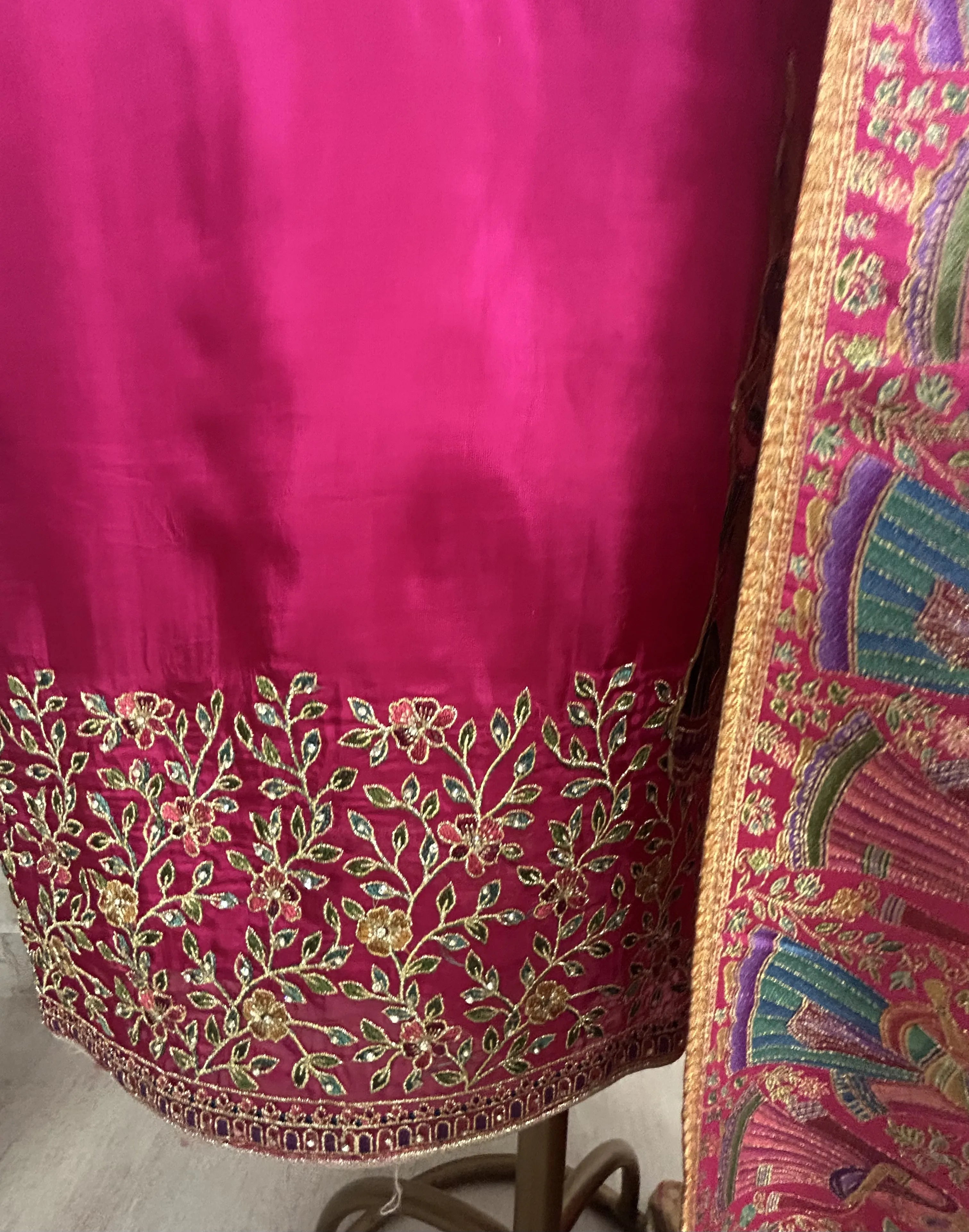 Royale Opada silk Unstitched Suit Set