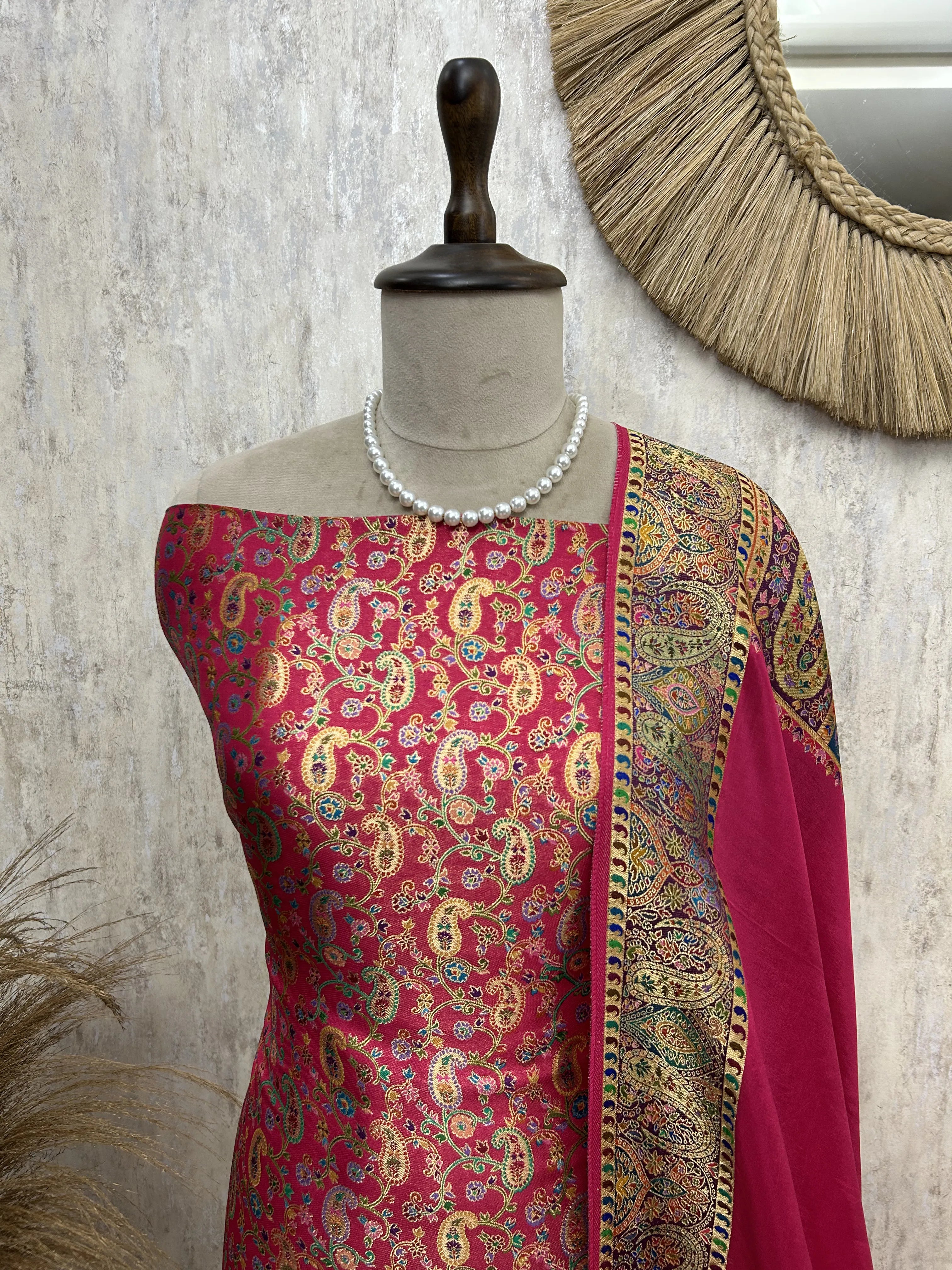 Luxurious silk unstitched suit