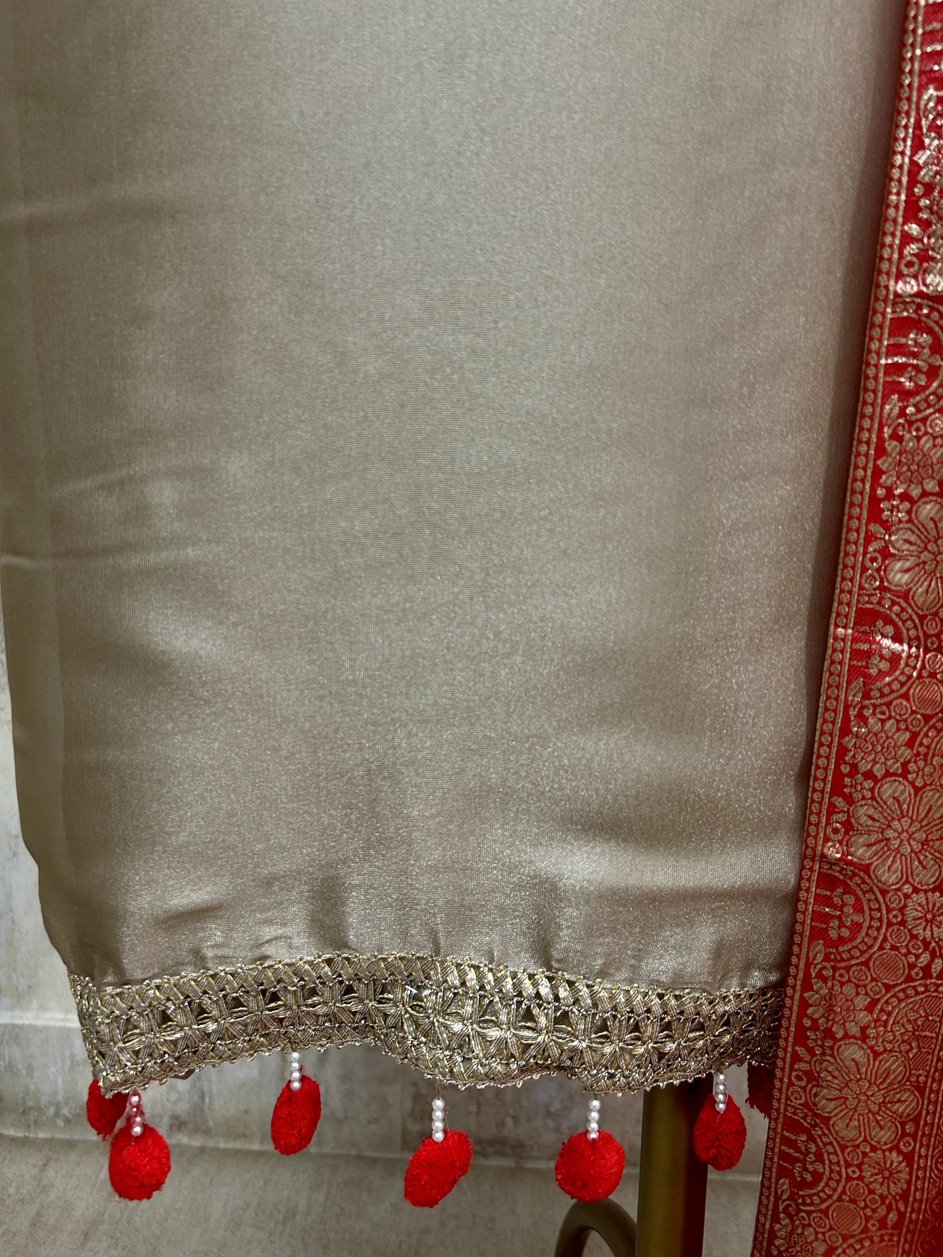 Royal Tissue Unstitched suit with Contrast dupatta