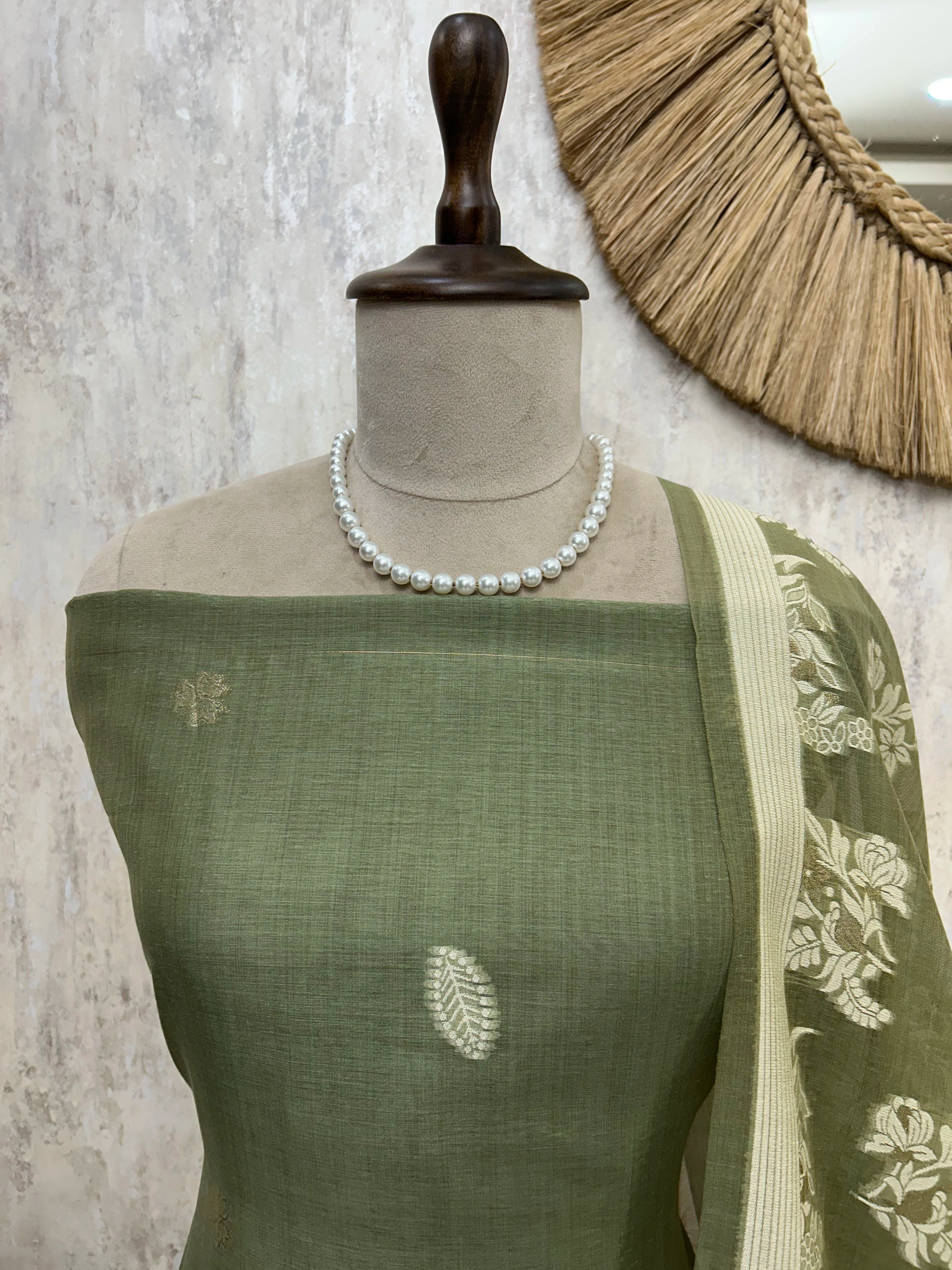 Jamdani Linen Unstitched Suit Set With Leaf Motifs