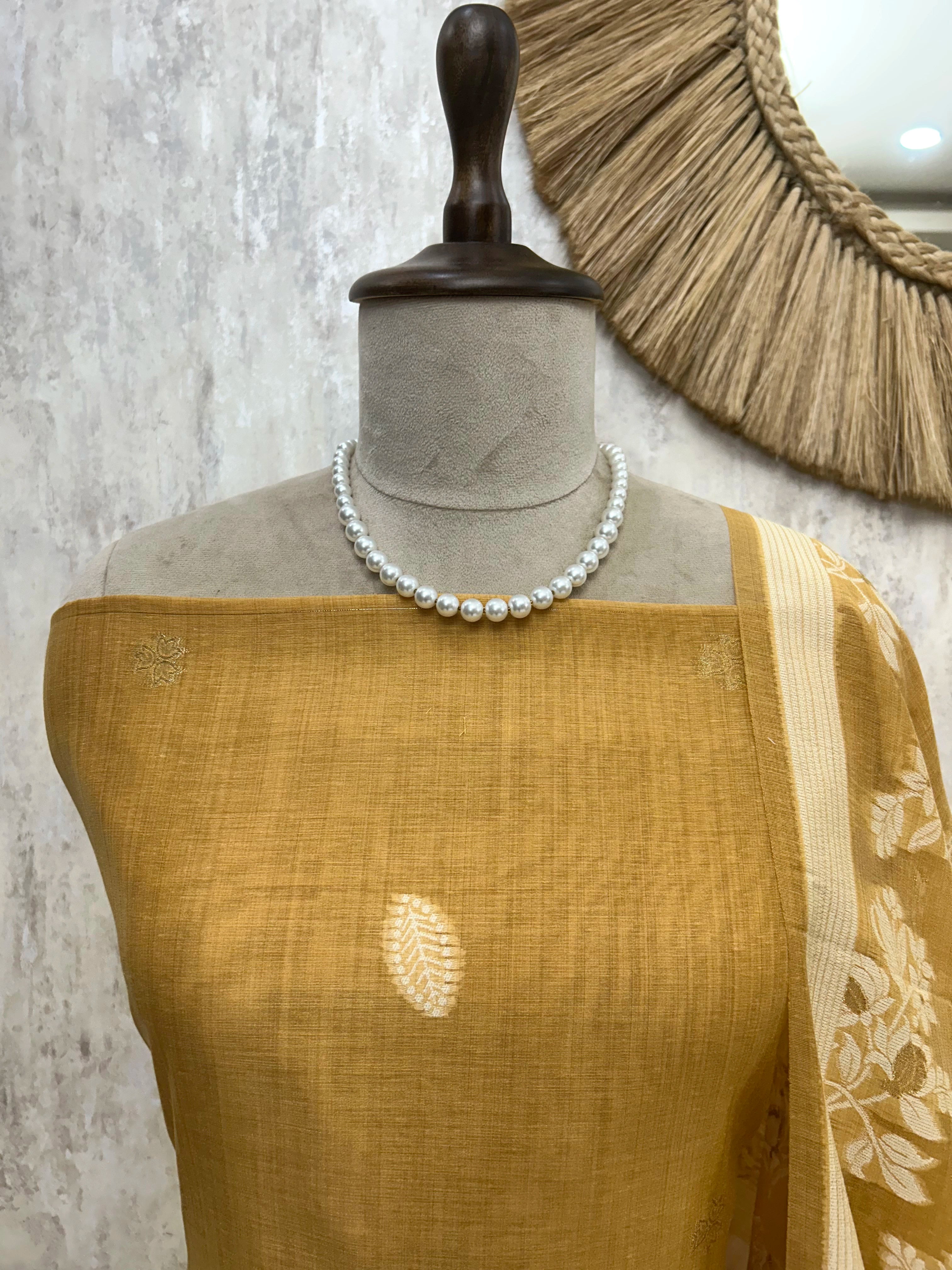 Jamdani Linen Unstitched Suit Set With Leaf Motifs