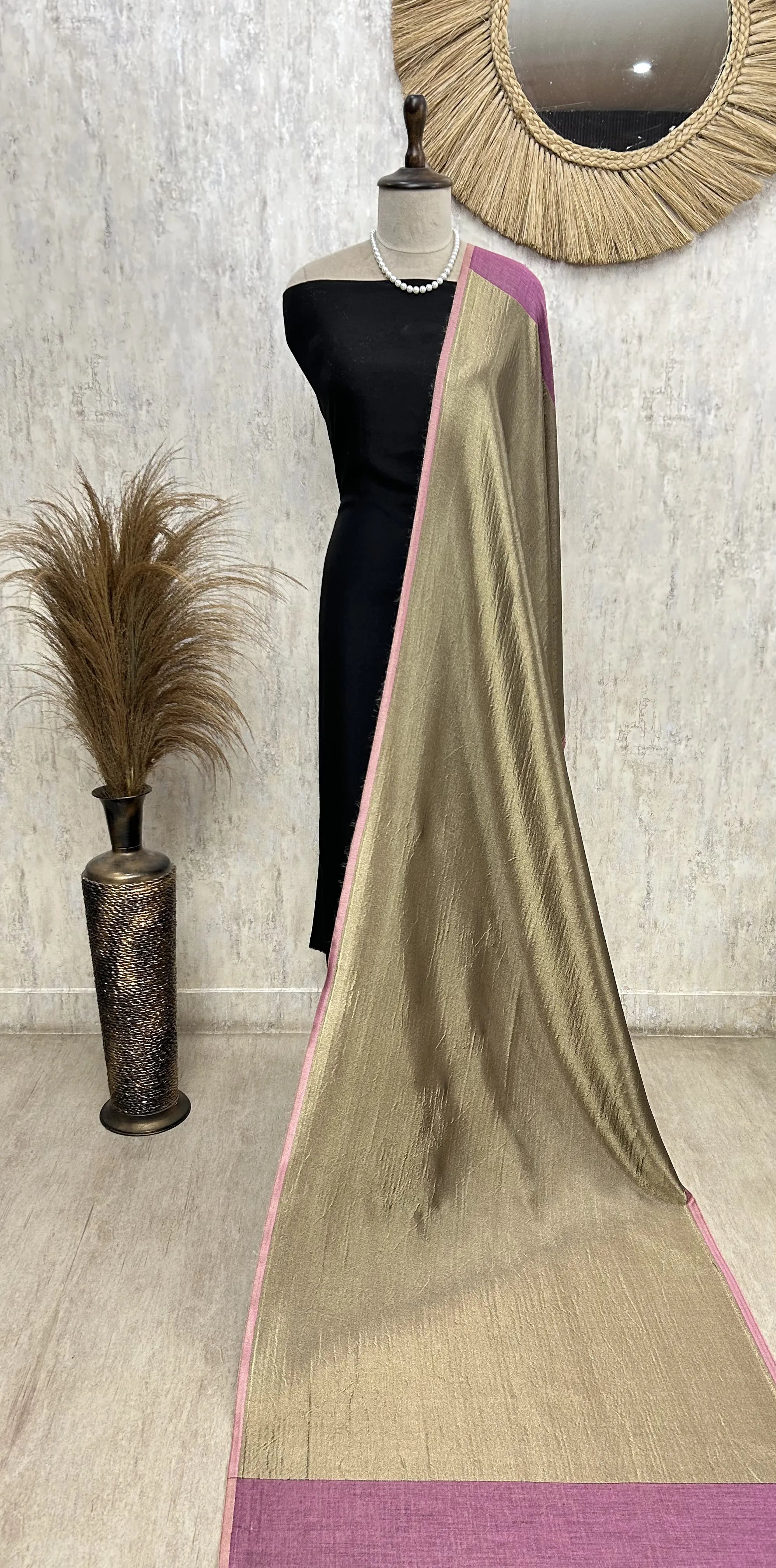 Reversible Moonlight Unisex Stoles With Curated Box Packaging