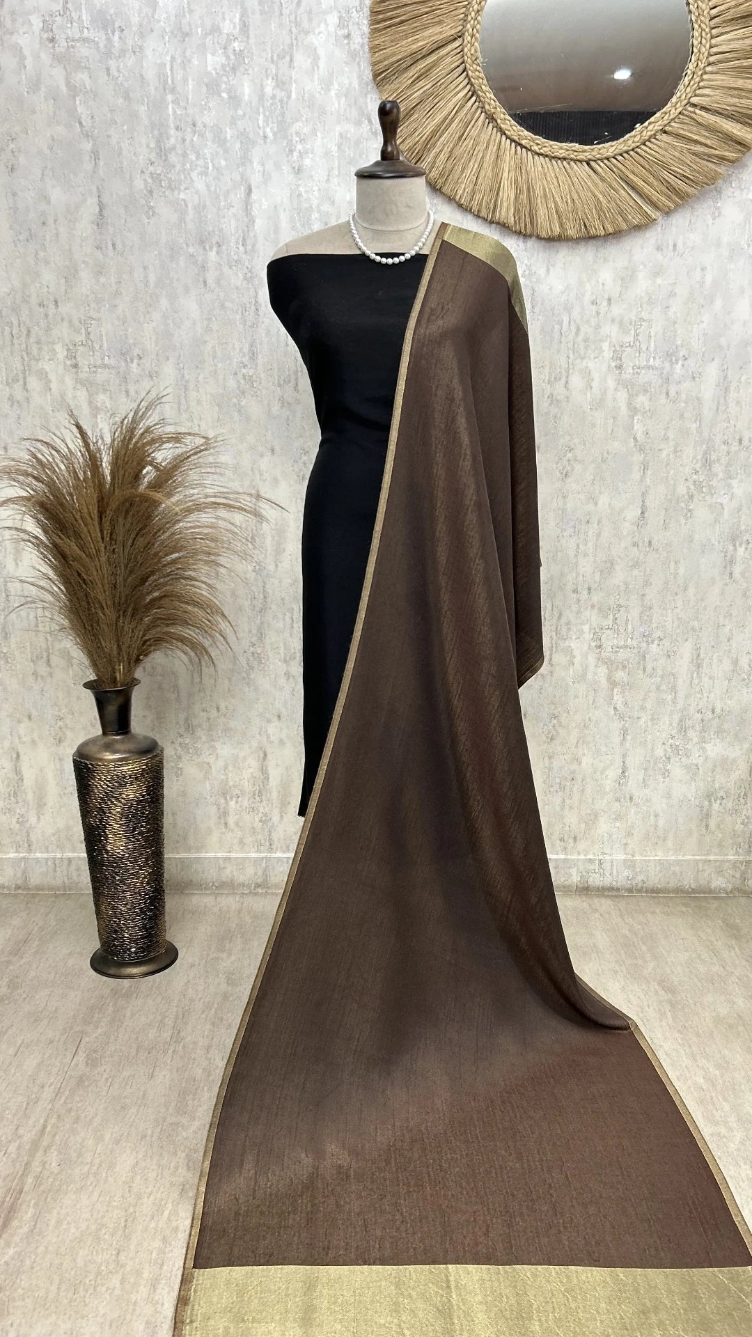 Reversible Moonlight Unisex Stoles With Curated Box Packaging