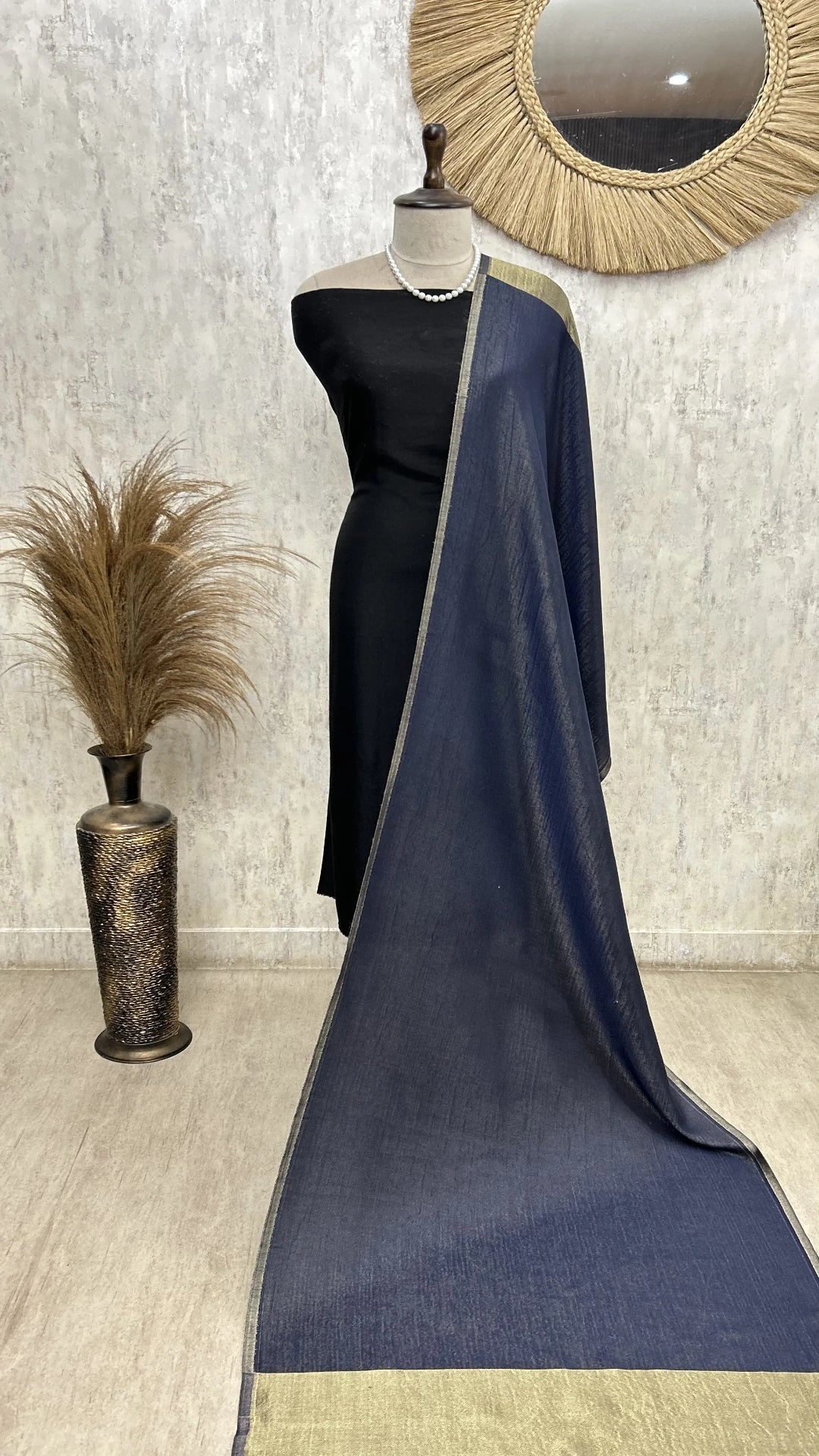 Reversible Moonlight Unisex Stoles With Curated Box Packaging