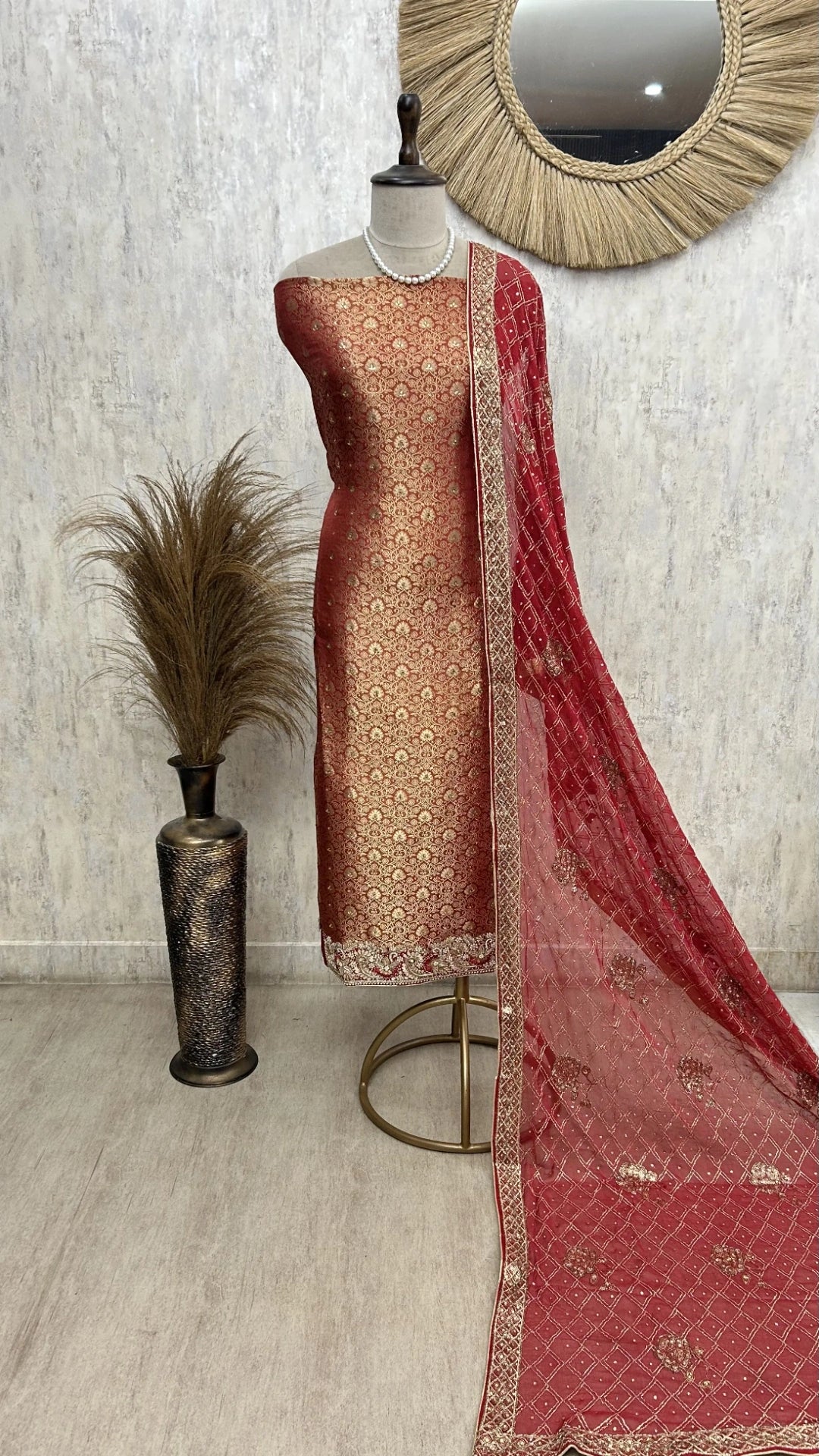 Festive Elegance Unstiched Suit