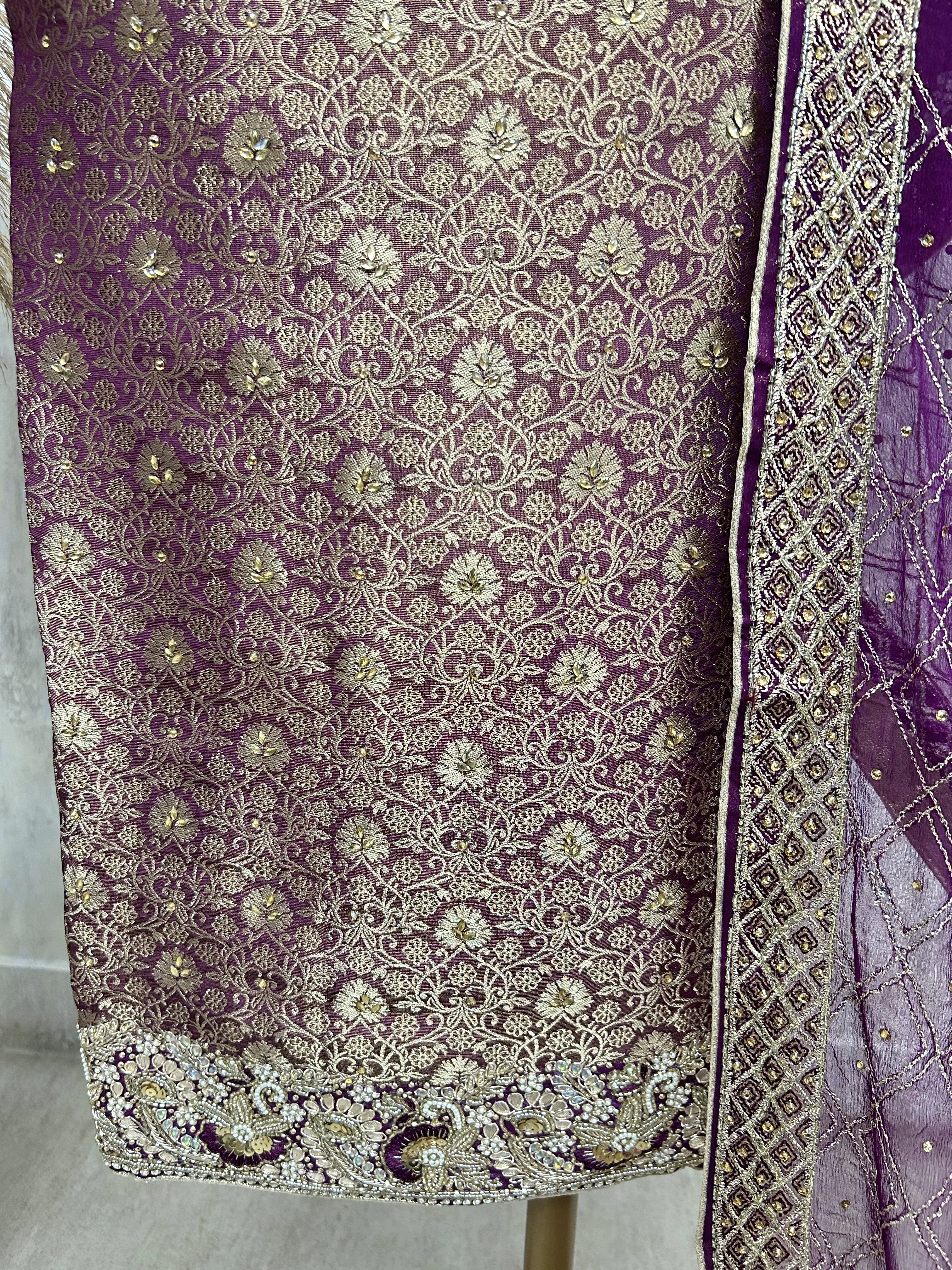 Festive Elegance Unstiched Suit