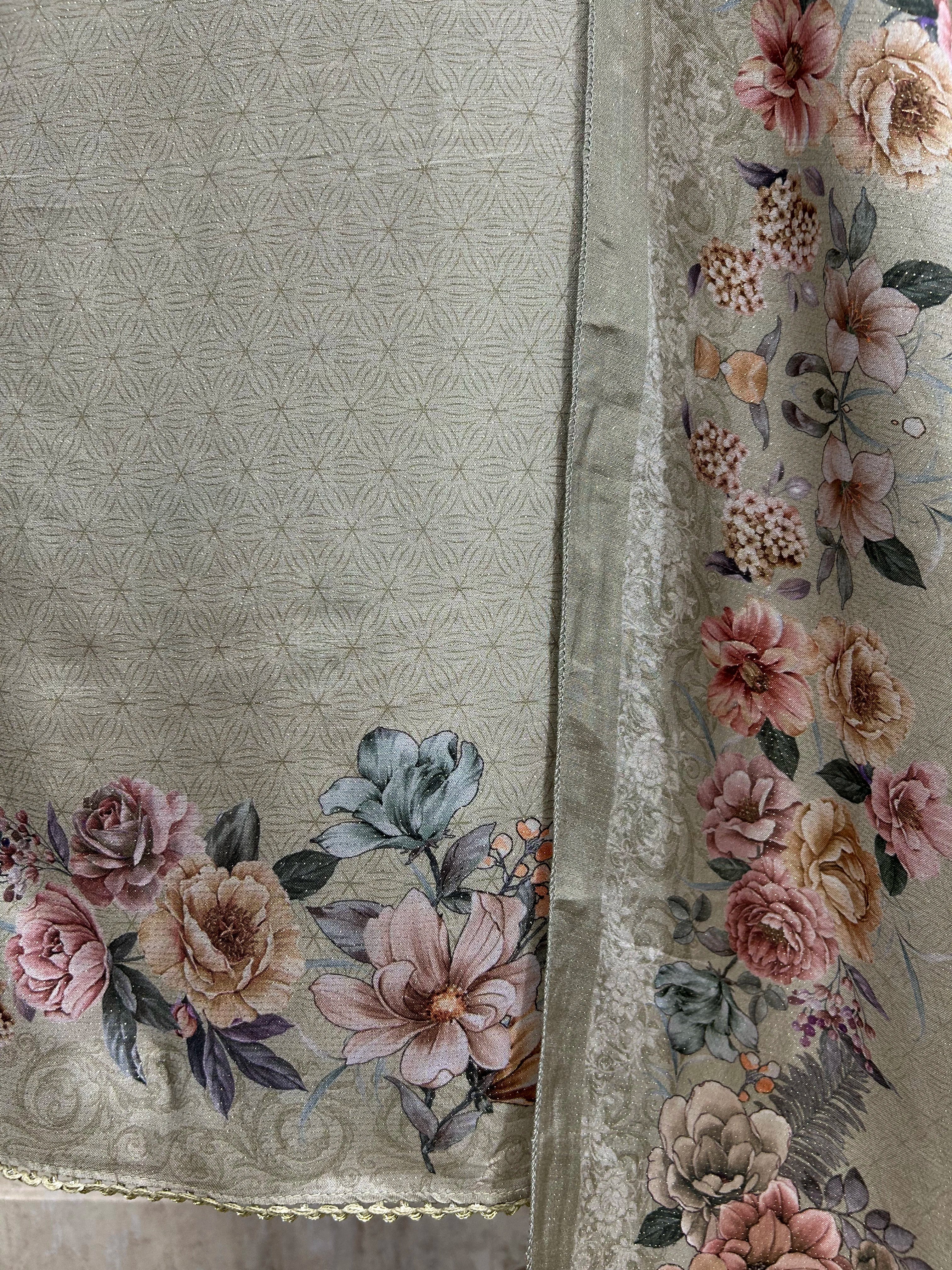 Muslin Unstitched Suit Set With Floral Motif