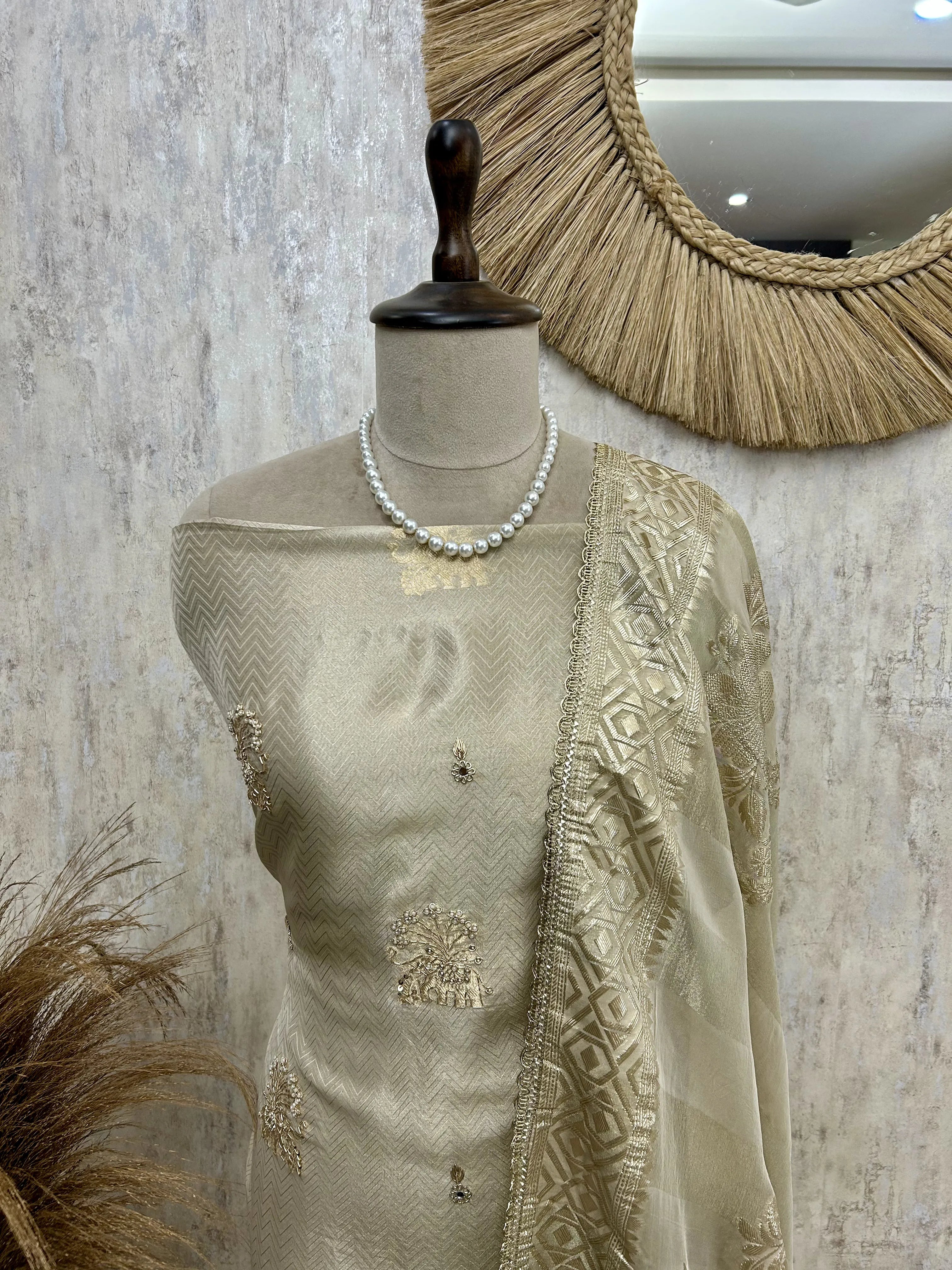 Gold Grace Unstiched Suit