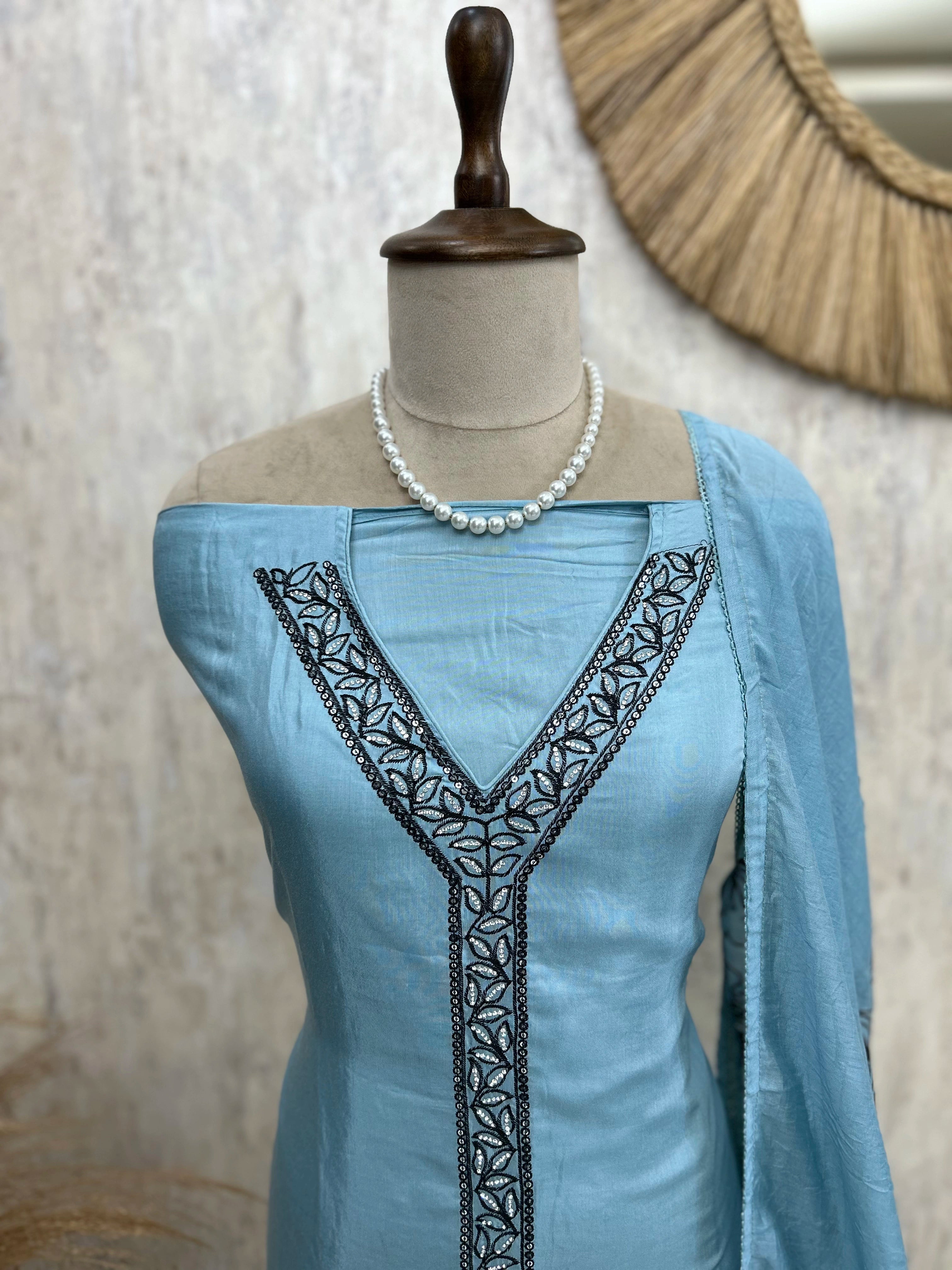 Mul Chanderi Unstitched Suit Set With Scalping Work