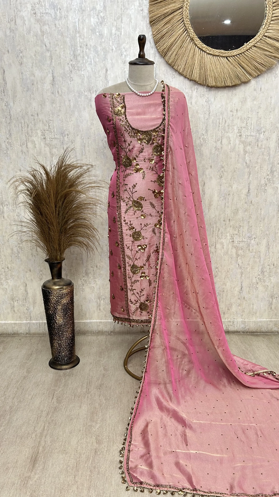 Ethereal Floral Grace Unstiched Suit