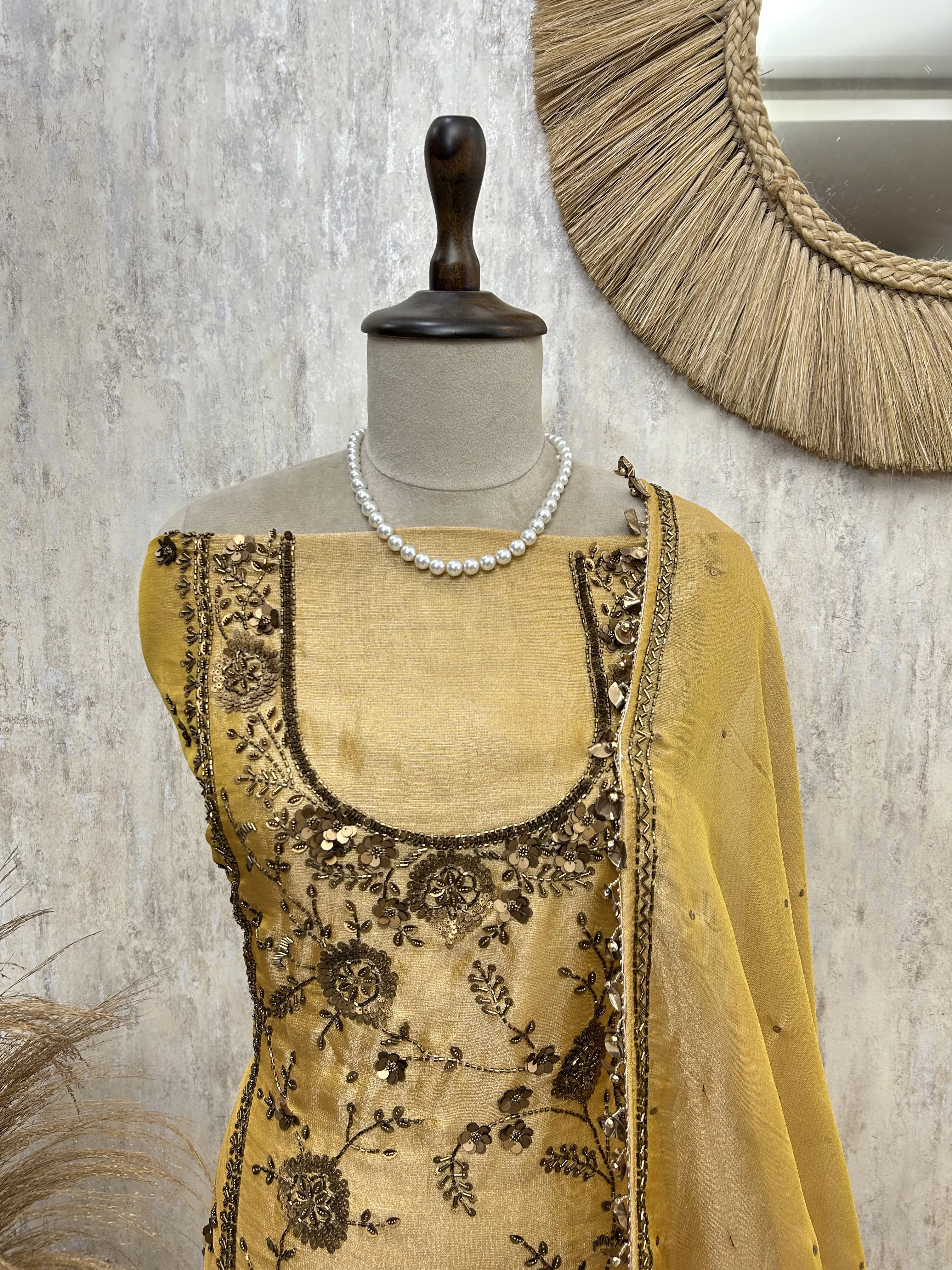 Ethereal Floral Grace Unstiched Suit