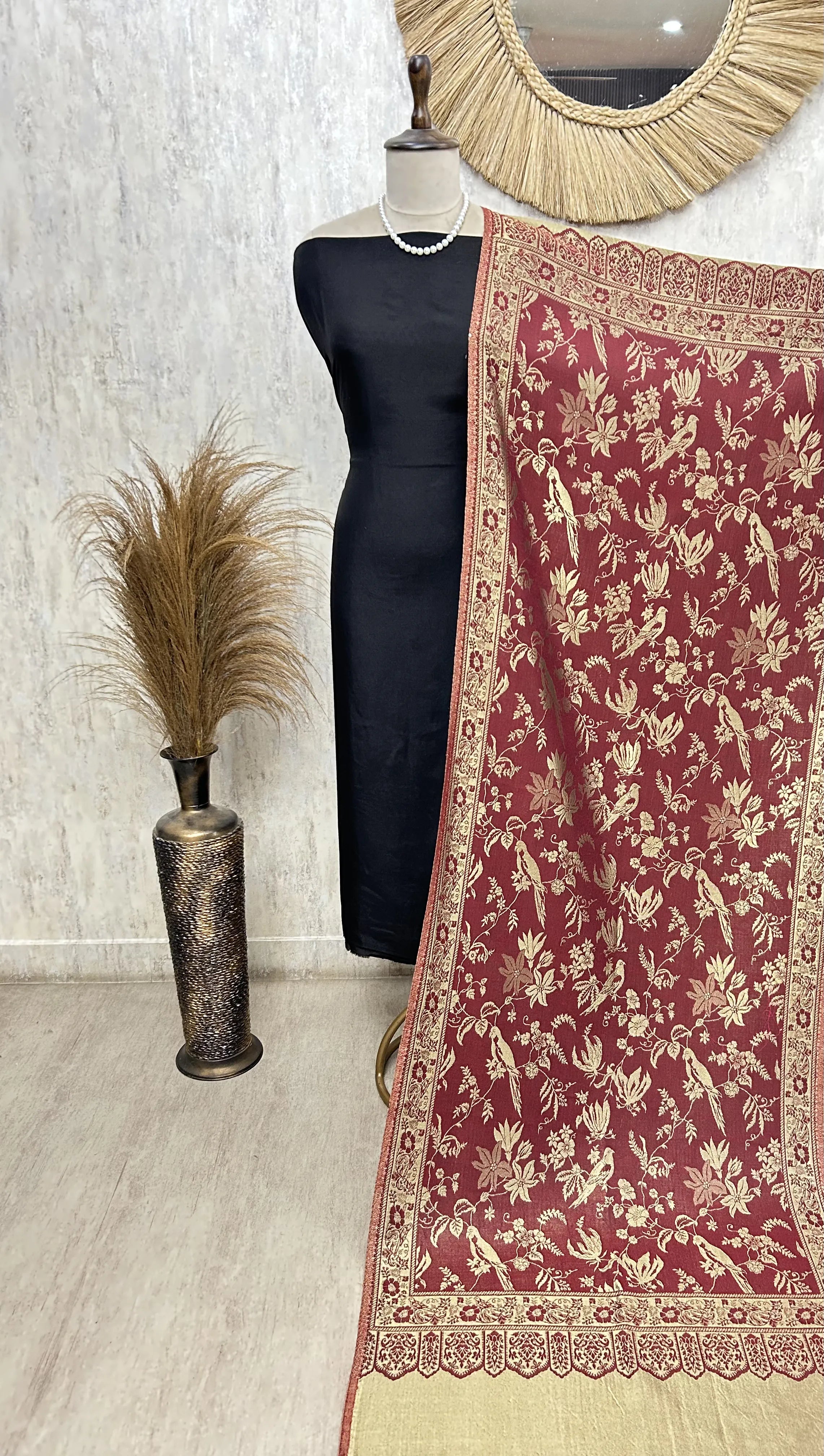 Reversible Moonlight Unisex Stoles With Curated Box Packaging