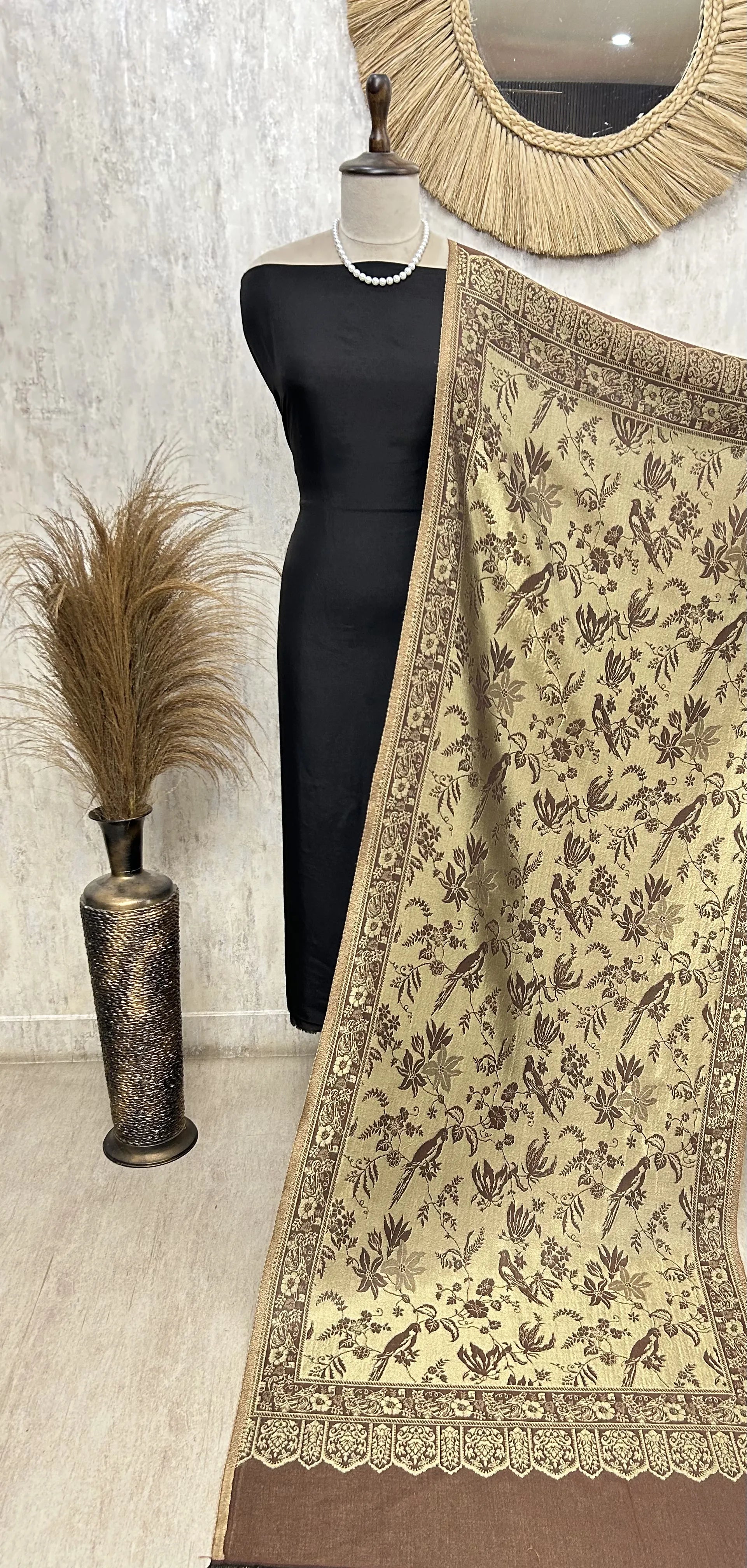 Reversible Moonlight Unisex Stoles With Curated Box Packaging