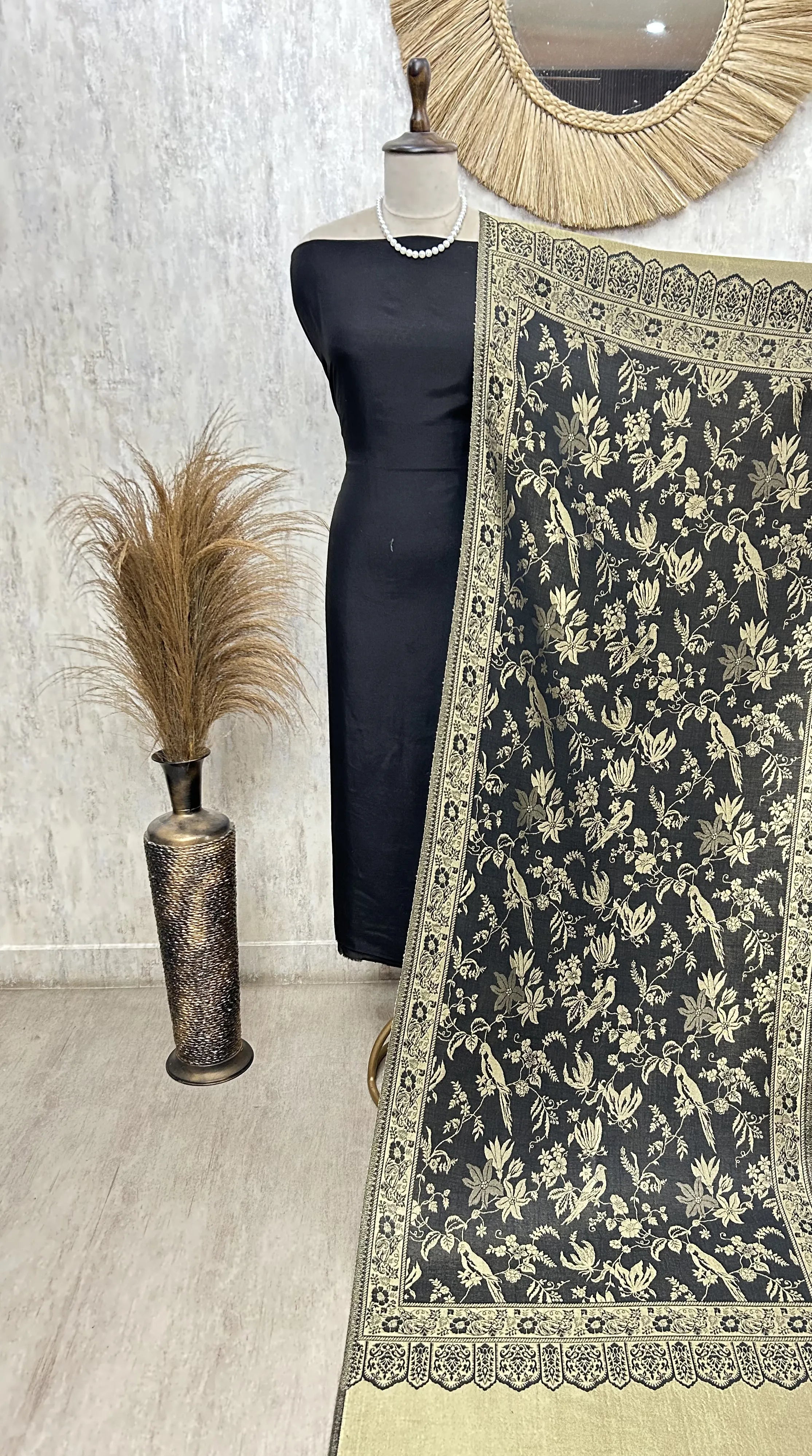 Reversible Moonlight Unisex Stoles With Curated Box Packaging