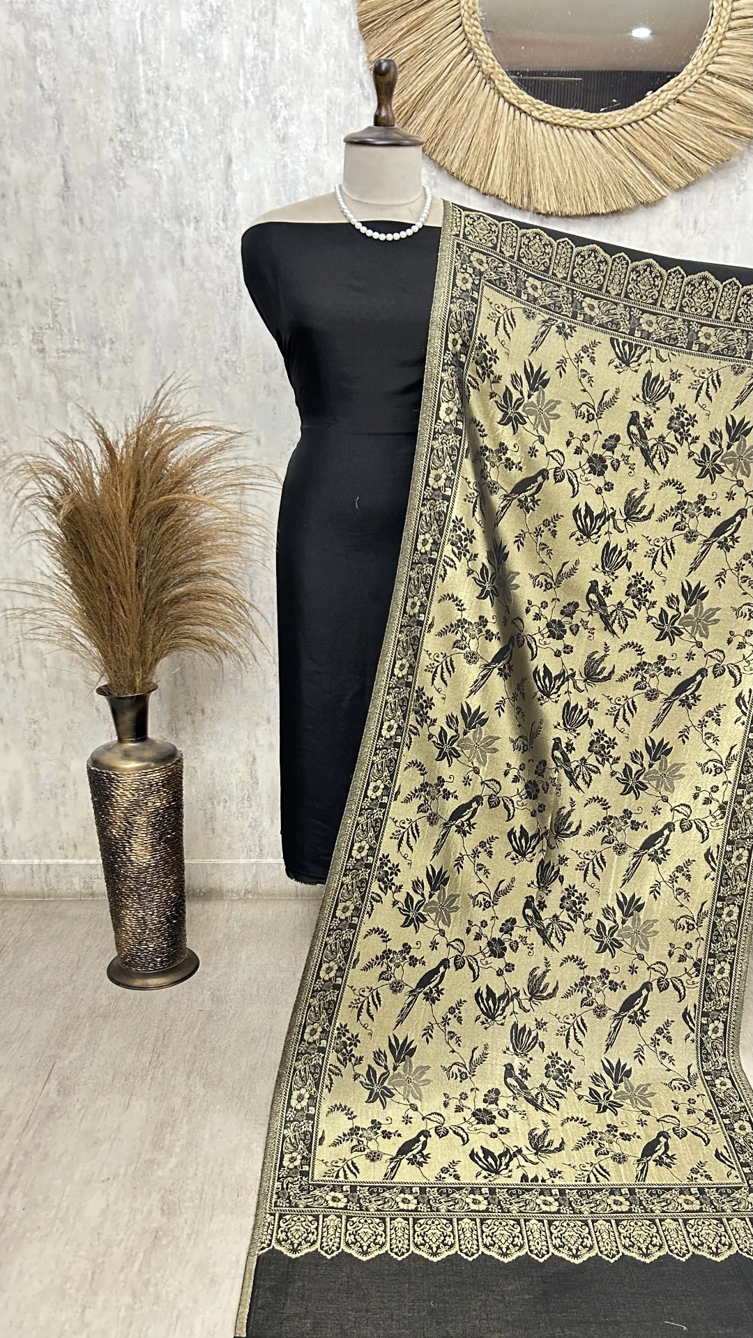 Reversible Moonlight Unisex Stoles With Curated Box Packaging