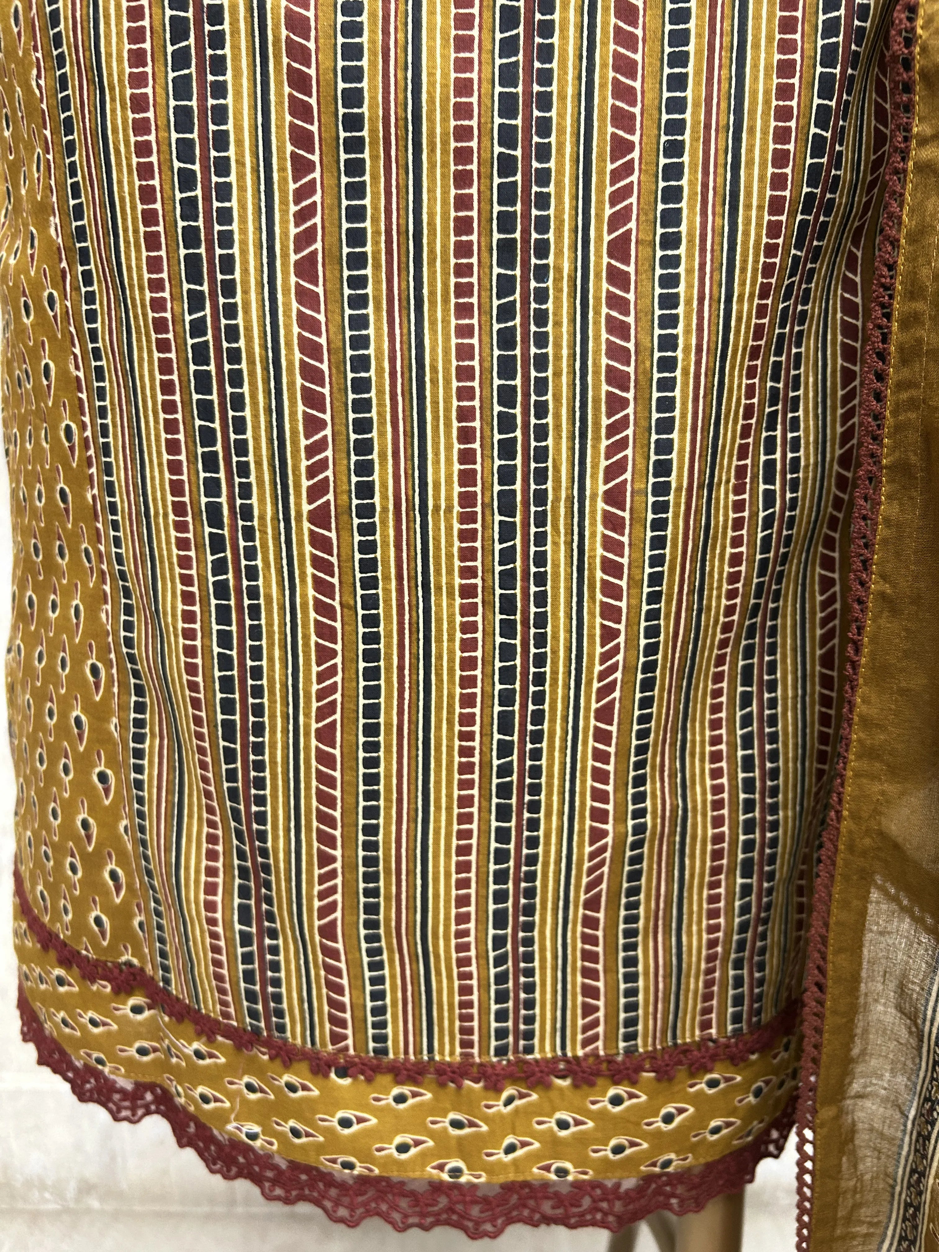 Ajrakh Grace Unstiched Suit