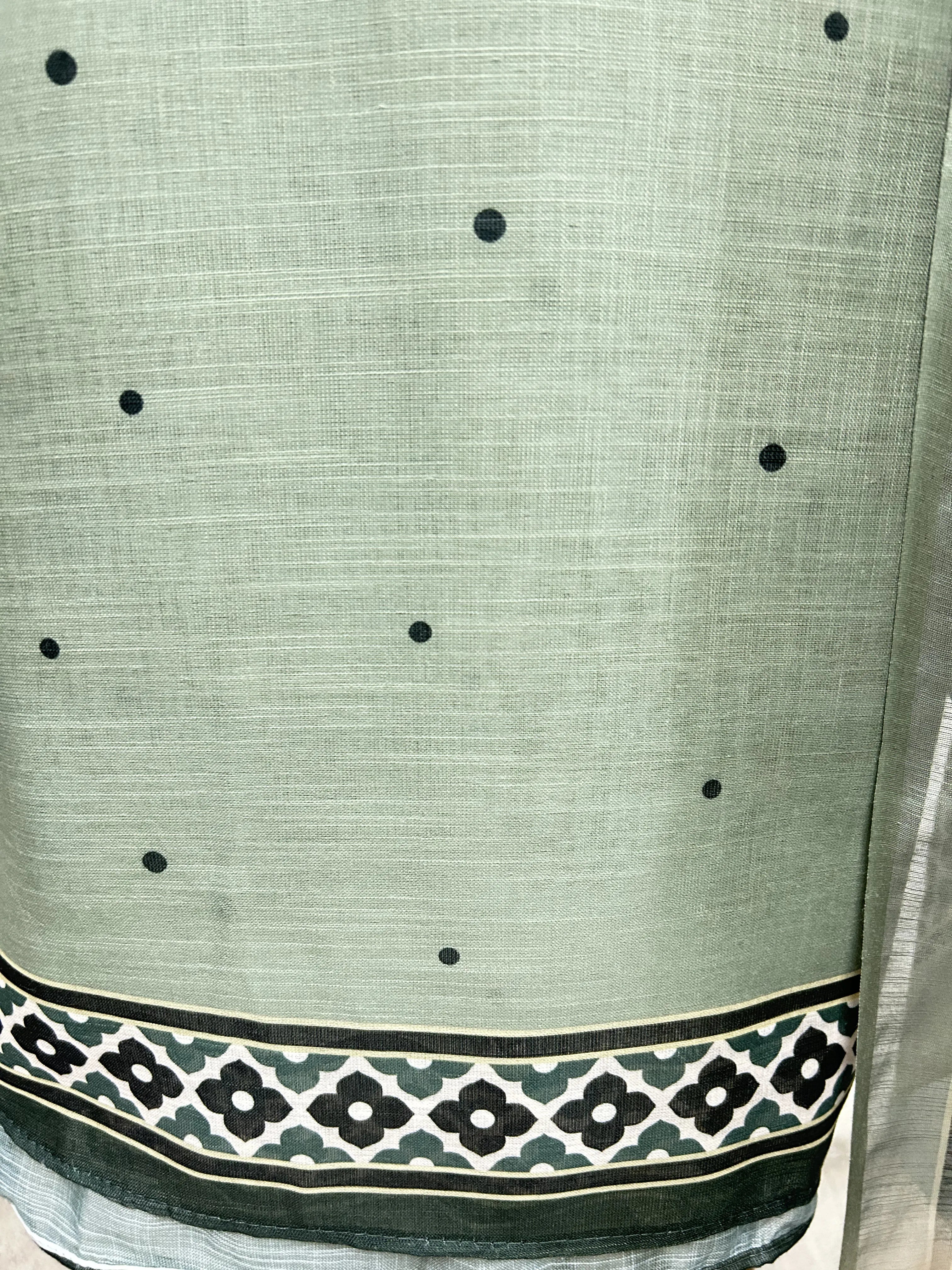 Royal Muse Ensemble Unstiched Suit