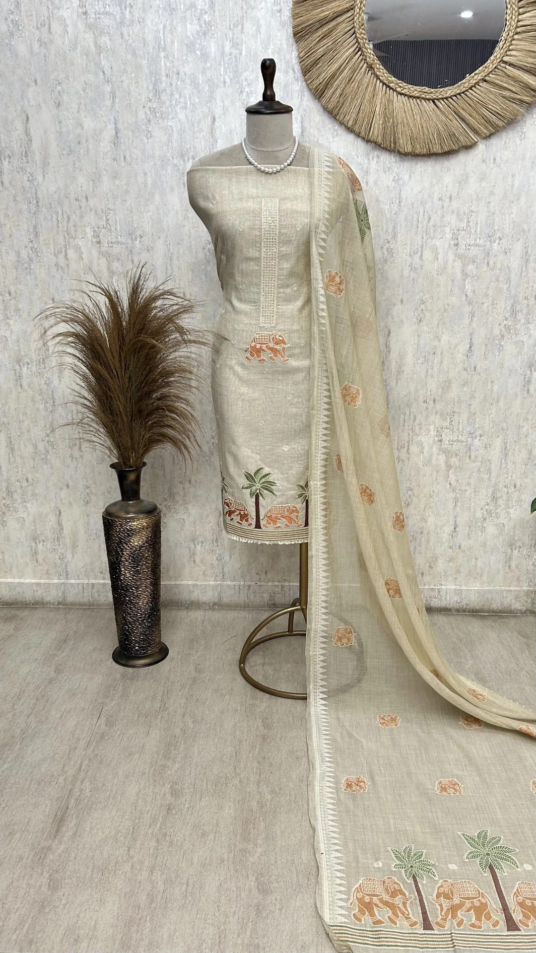 Jamdani Linen Unstitched Suit Set Featuring Applique Work