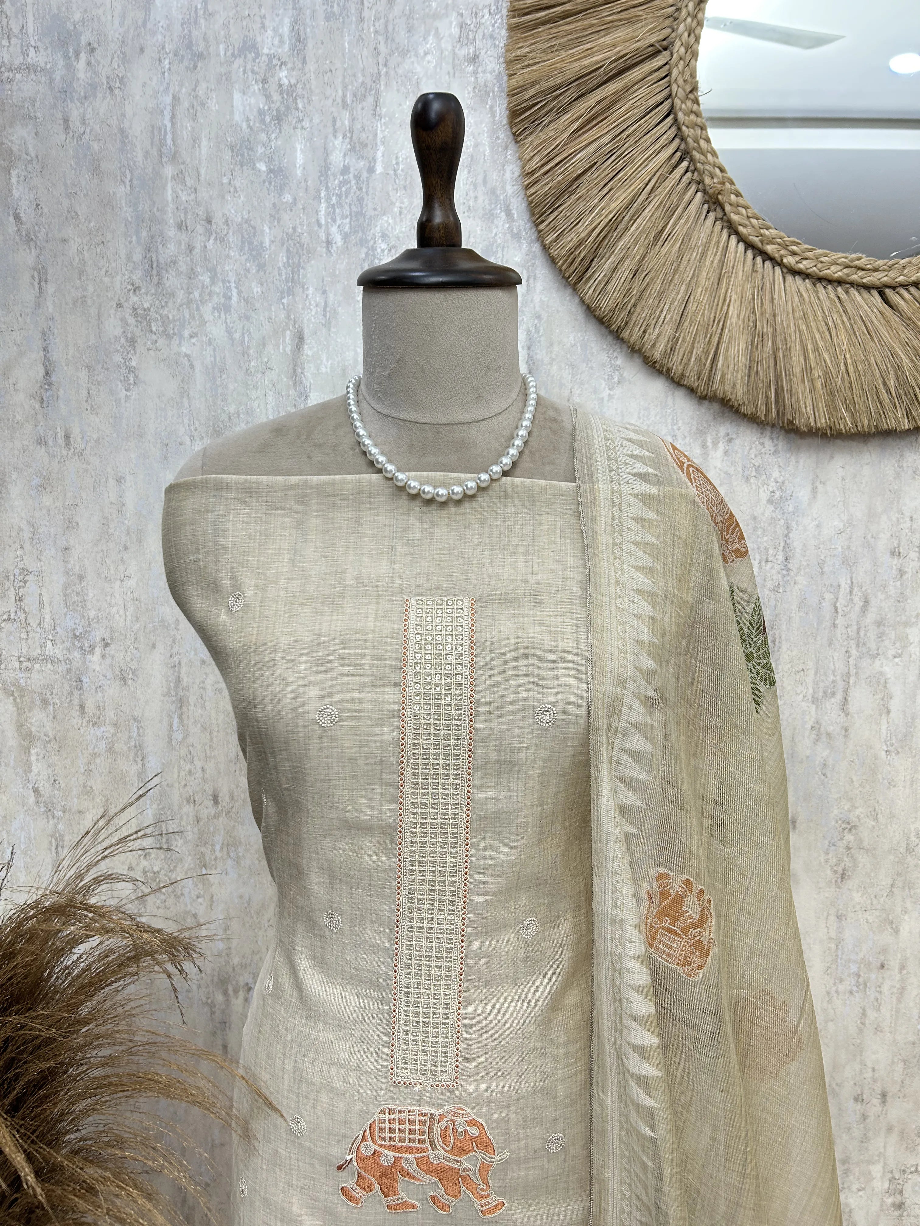 Jamdani Linen Unstitched Suit Set Featuring Applique Work