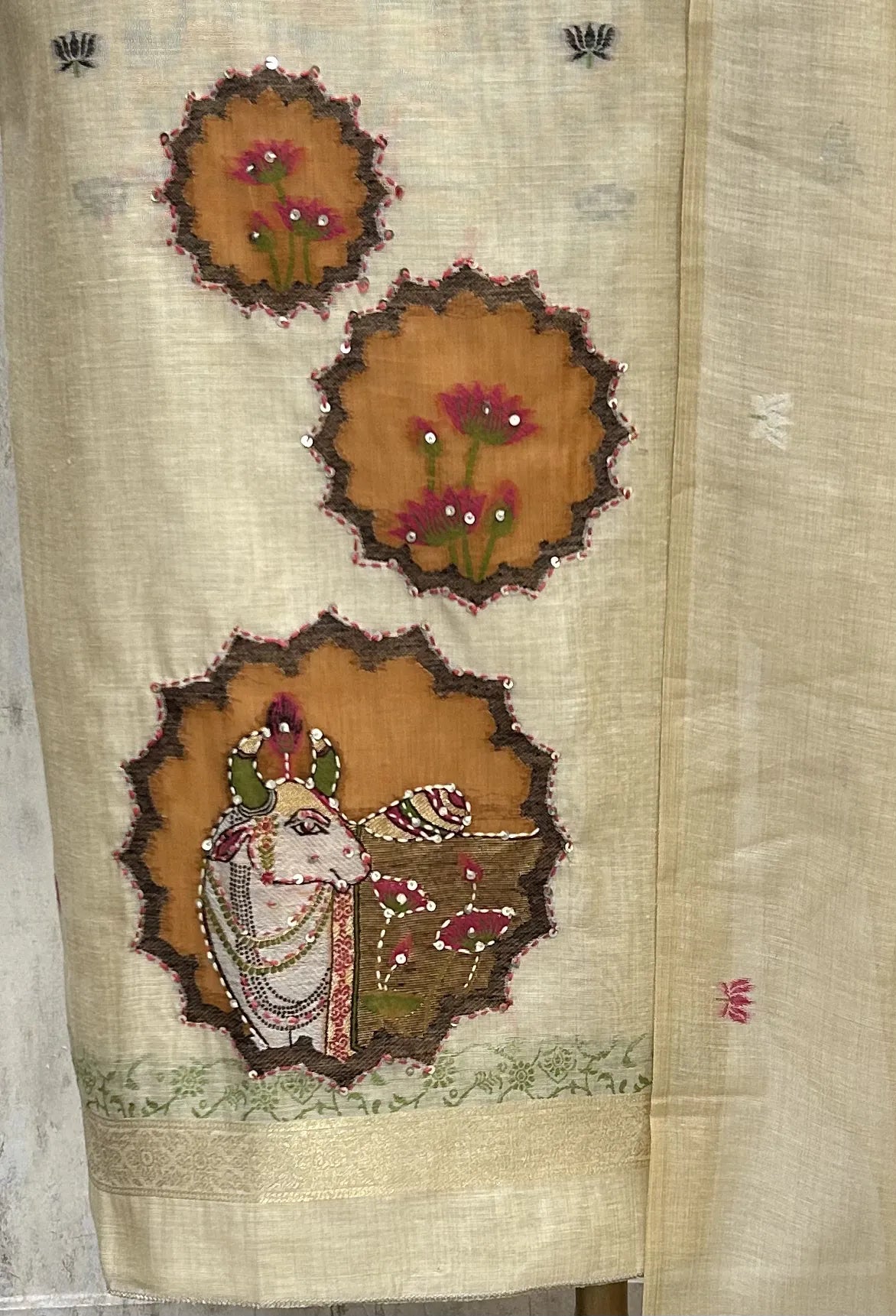 Classic Ethnic Elegance Unstitched Suit