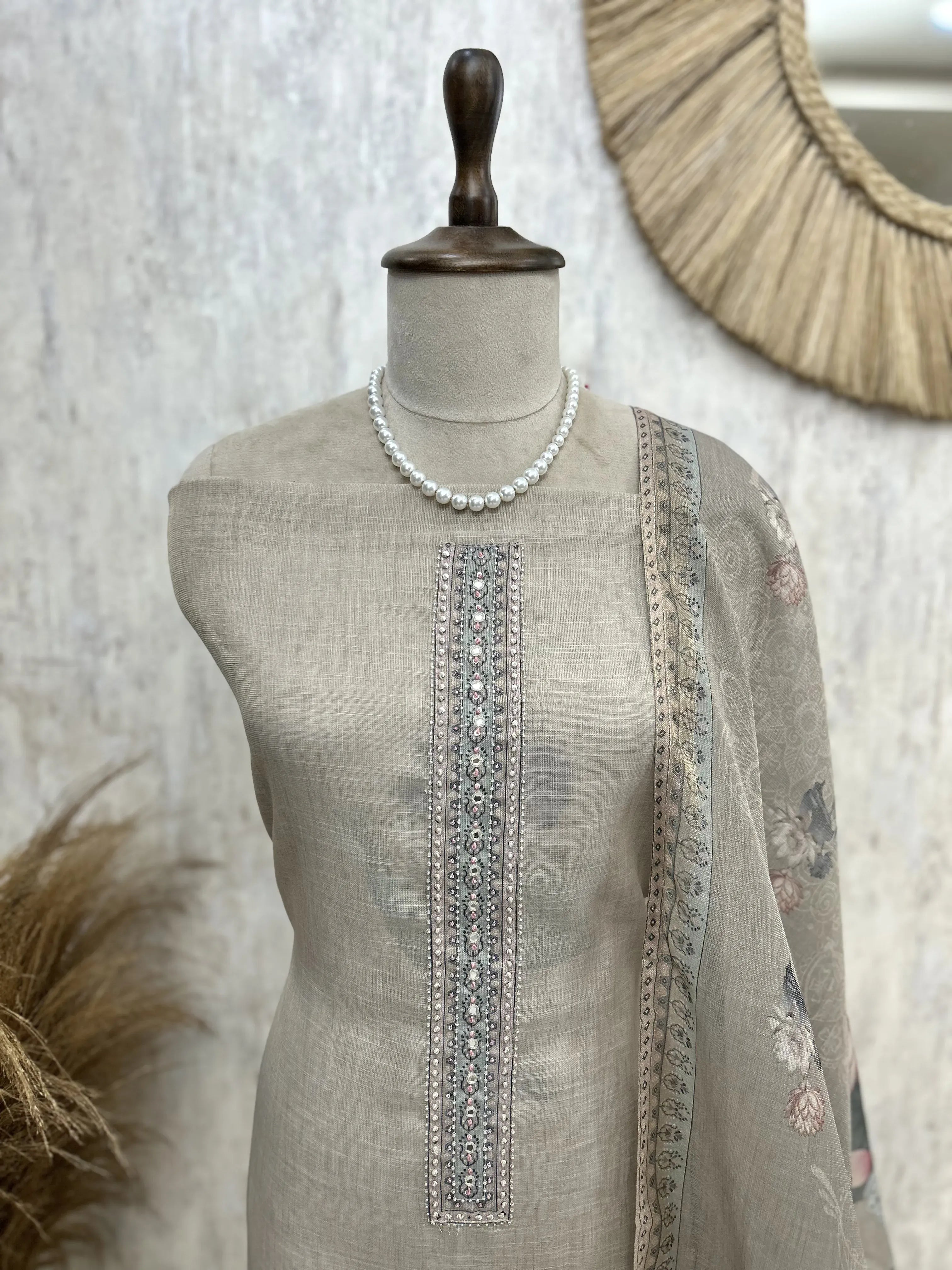 Tissue Linen Unstitched Suit Set With Kantha Work