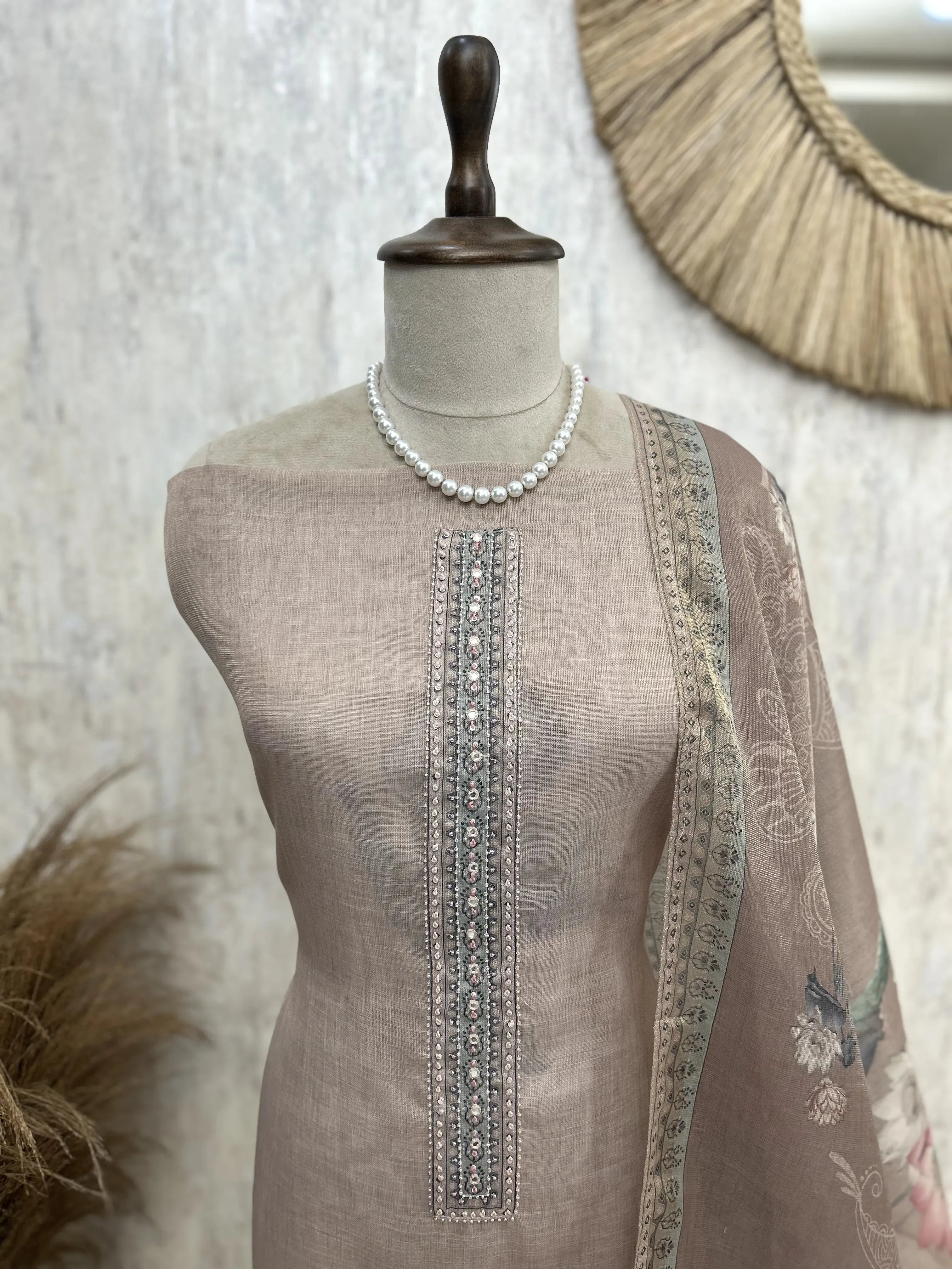 Tissue Linen Unstitched Suit Set With Kantha Work