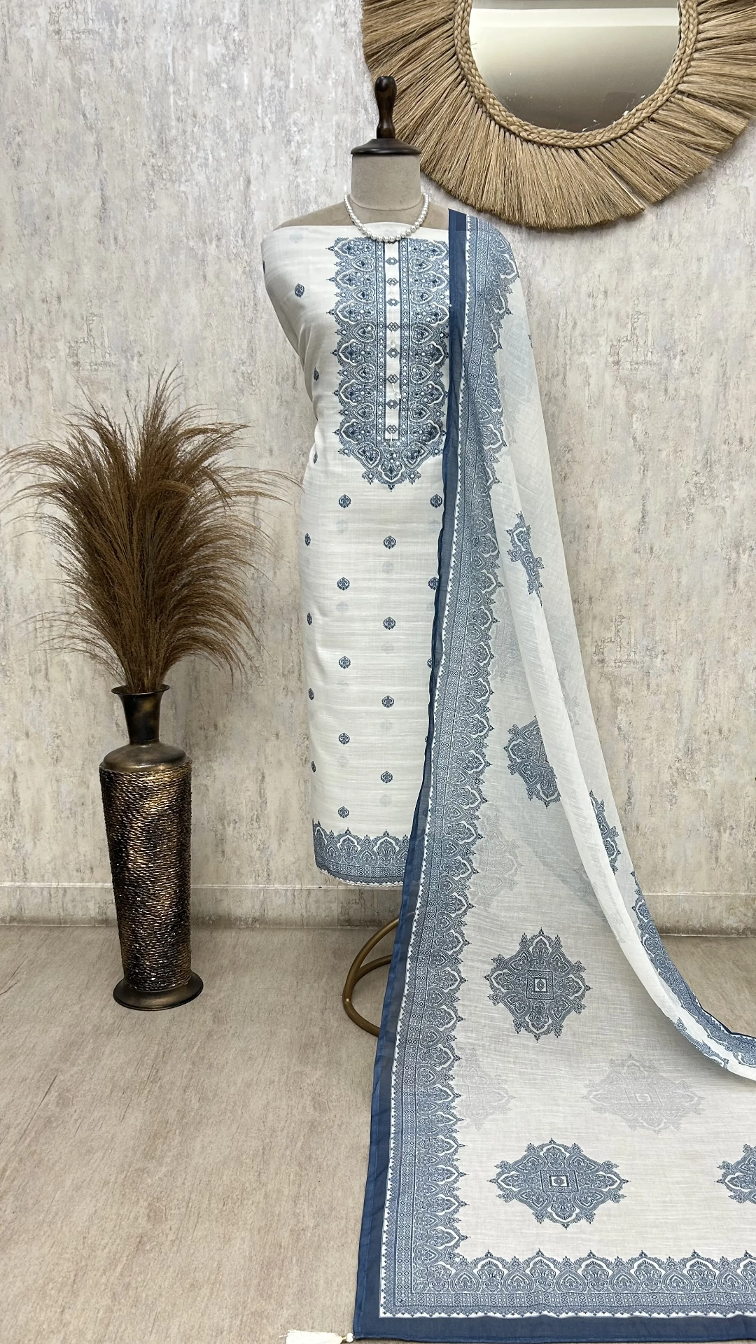 White Flower Unstiched Suit