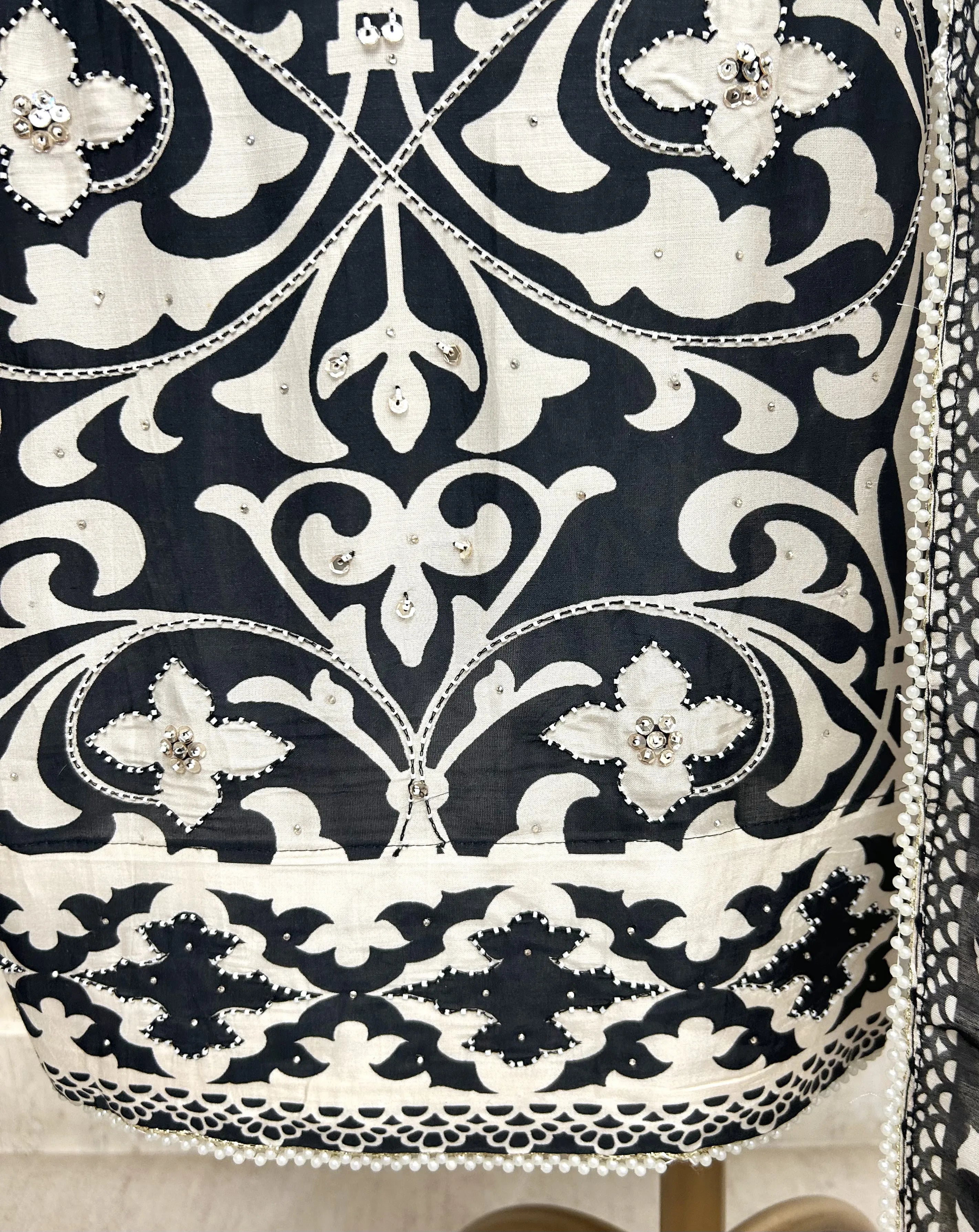 Printed Muslin Unstitched Suit Set With Detailing Of Pearl Work